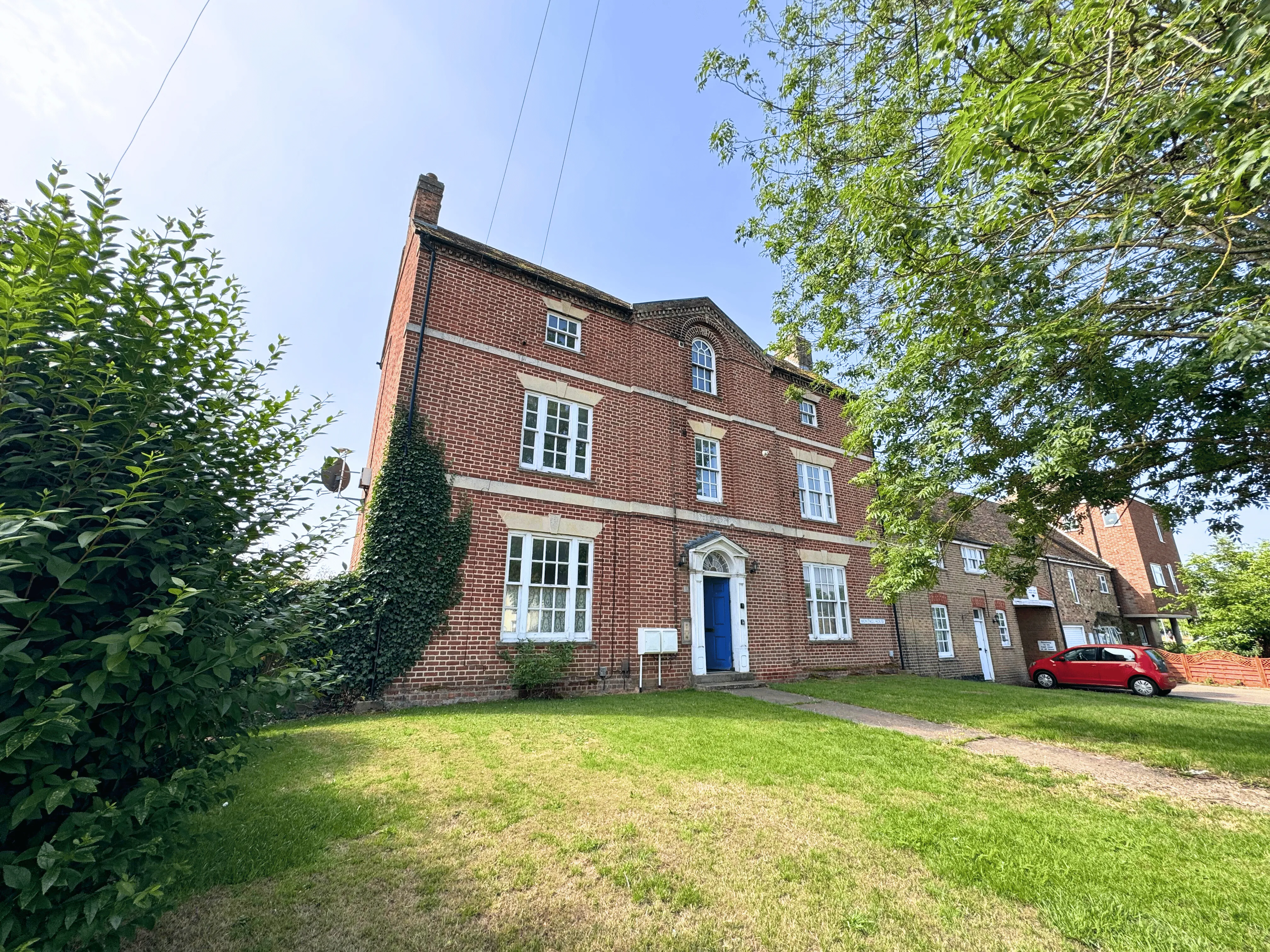 VACANT - Freehold Grade II Listed Building