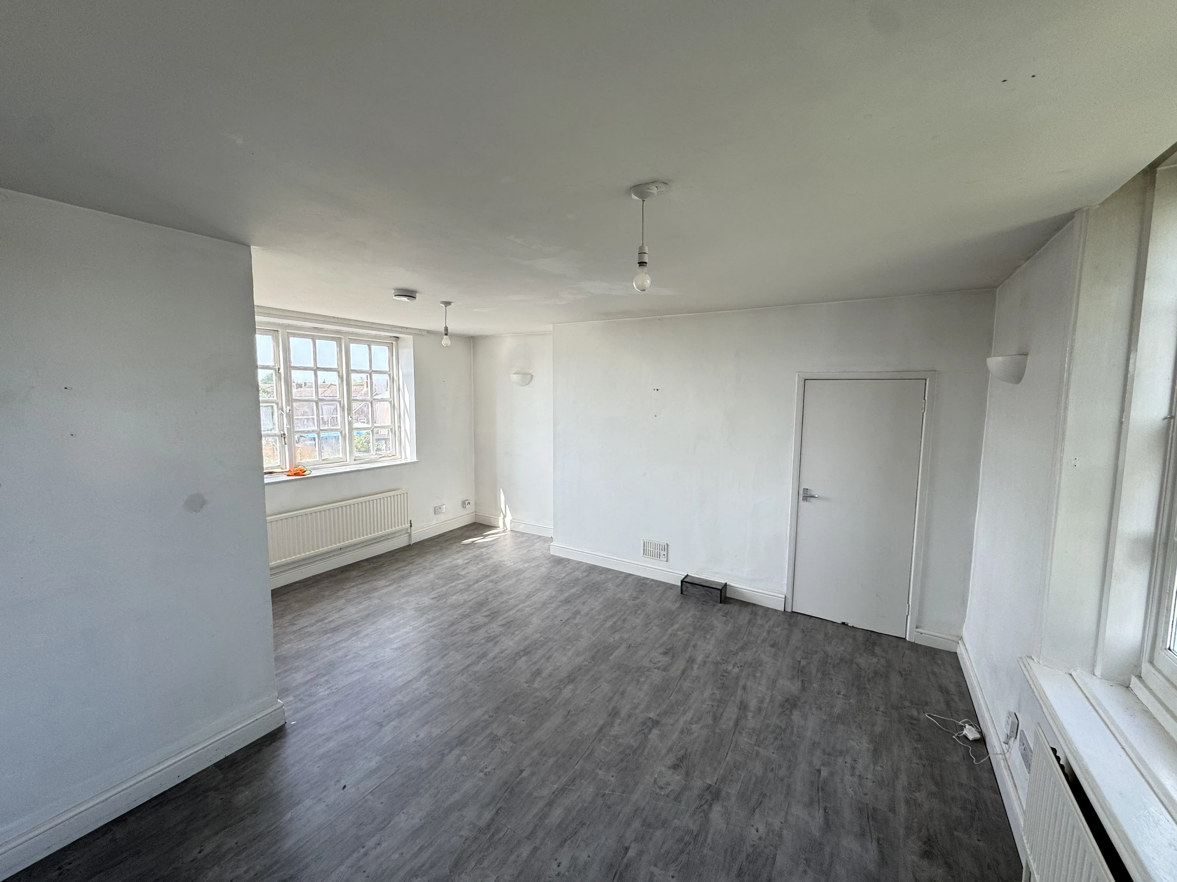VACANT - Freehold Grade II Listed Building