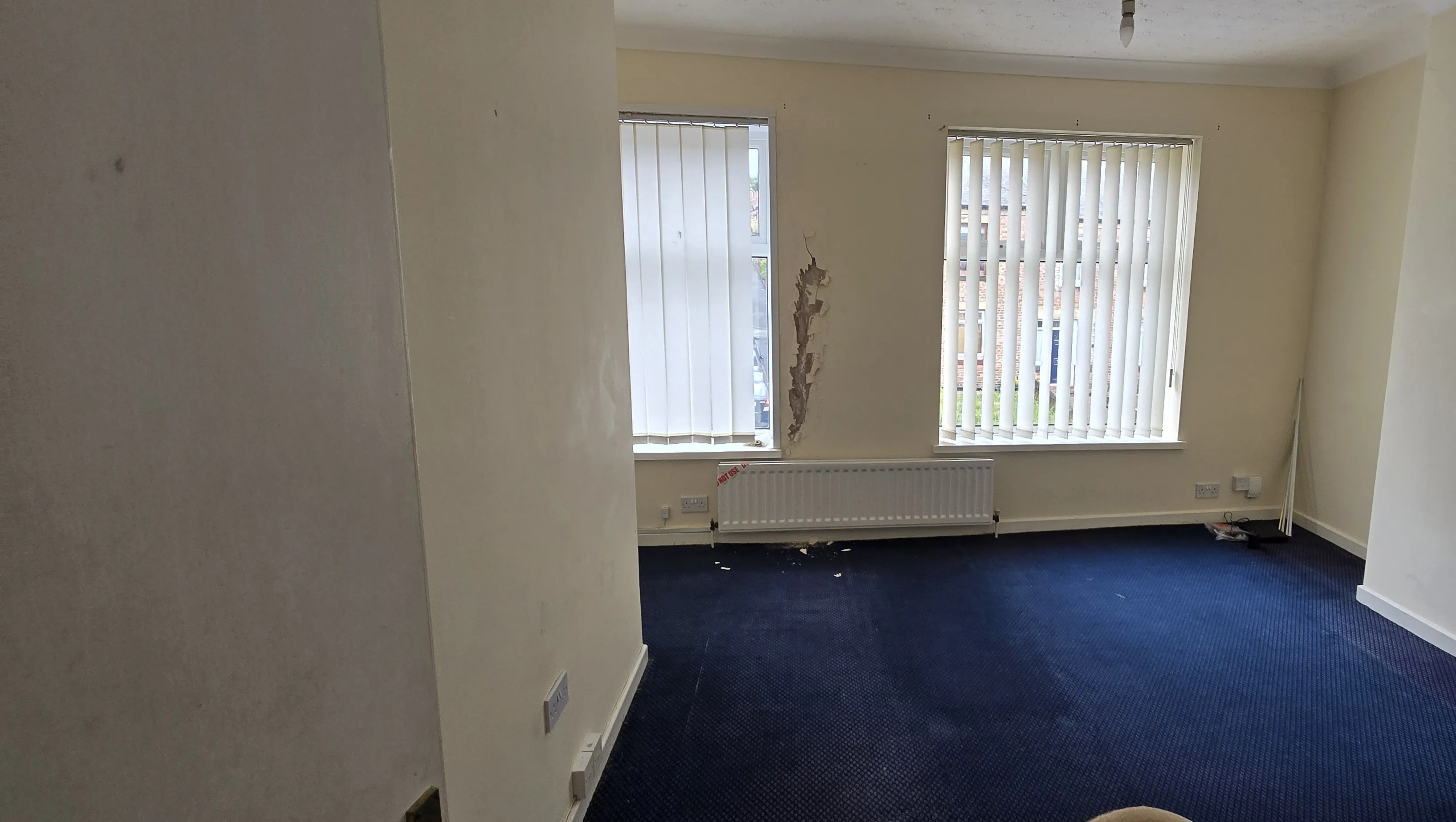VACANT - Freehold Self Contained First and Attic Floor Flat