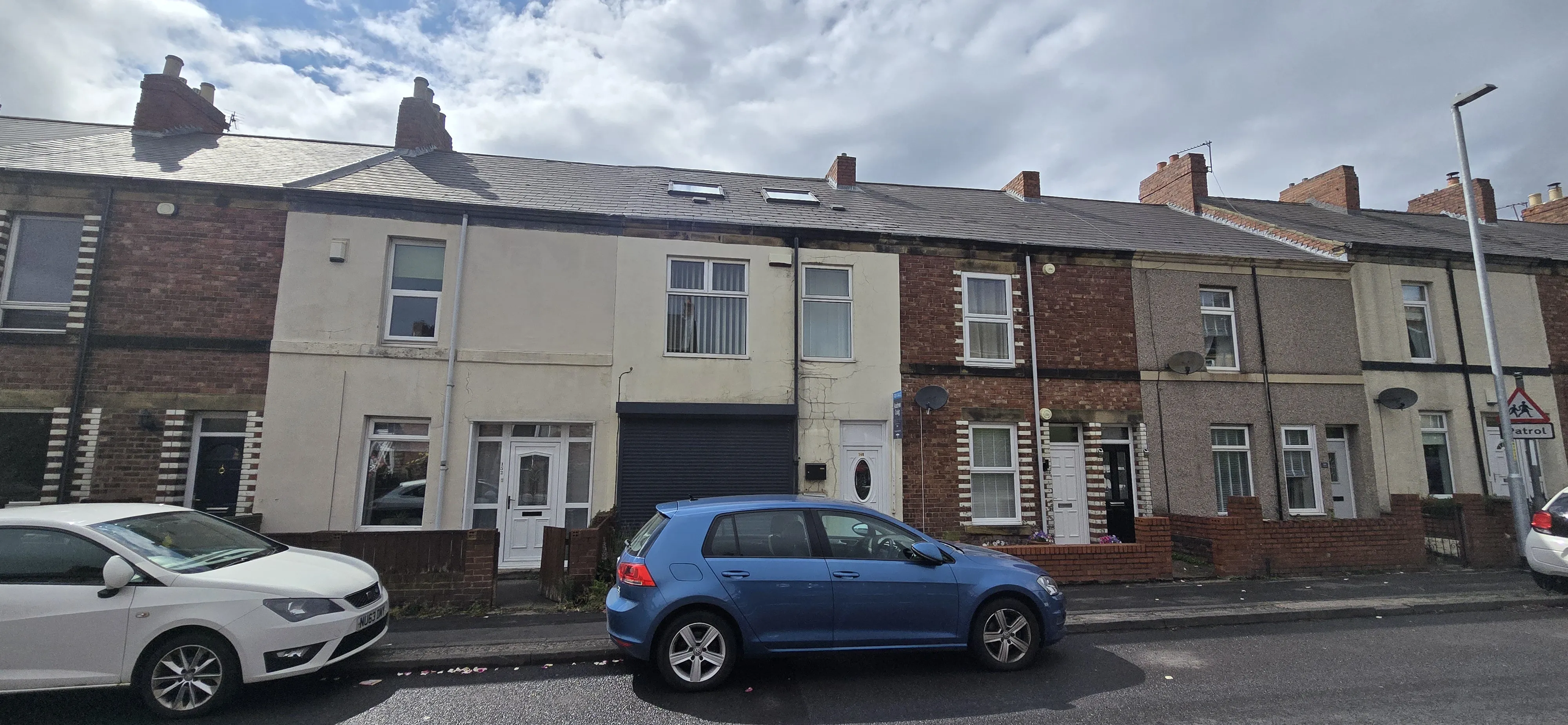 VACANT - Freehold Self Contained First and Attic Floor Flat