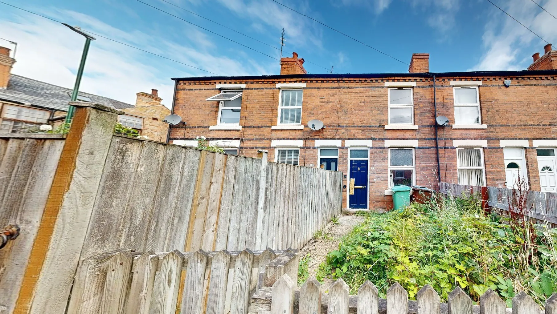 VACANT - Freehold Mid Terrace House