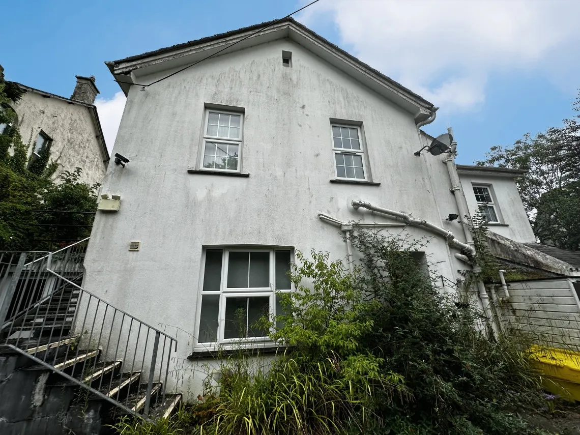 VACANT - Freehold Detached Former Sheltered Housing for the Elderly 