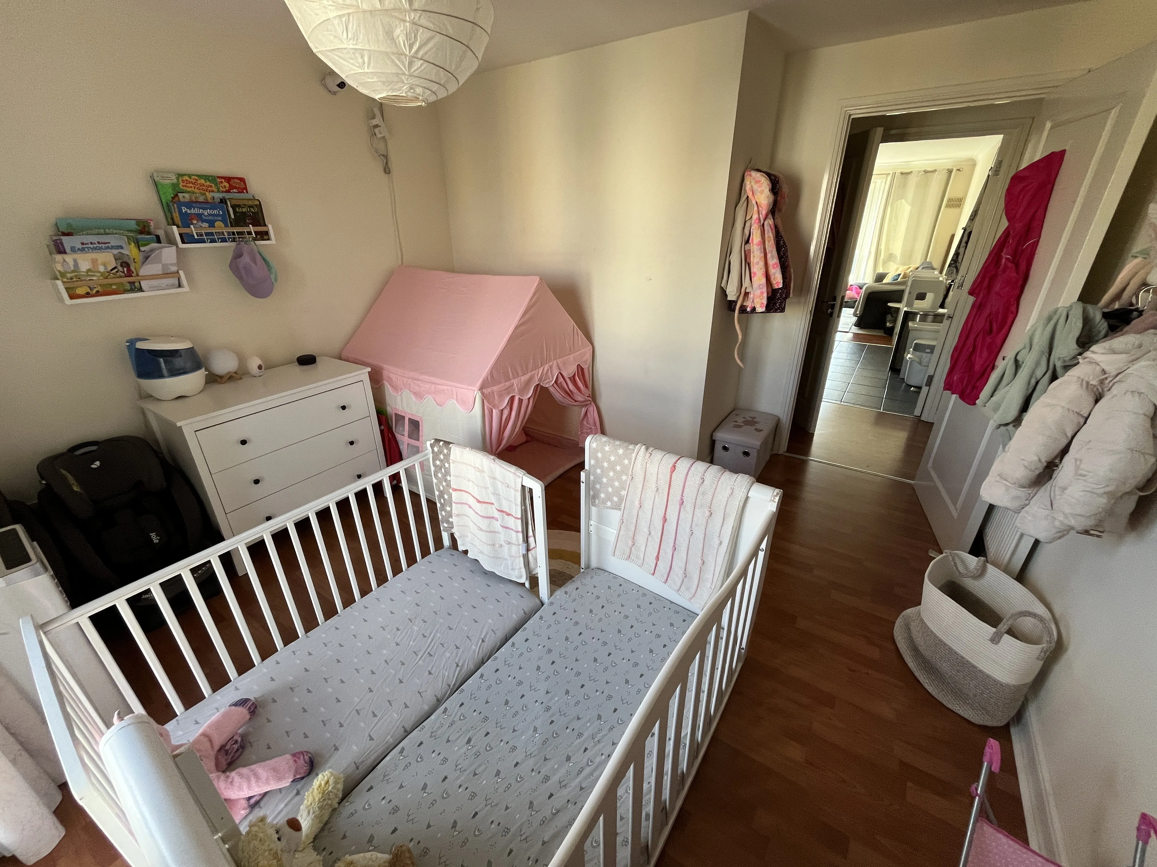 INVESTMENT - Leasehold Self Contained Second Floor Flat
