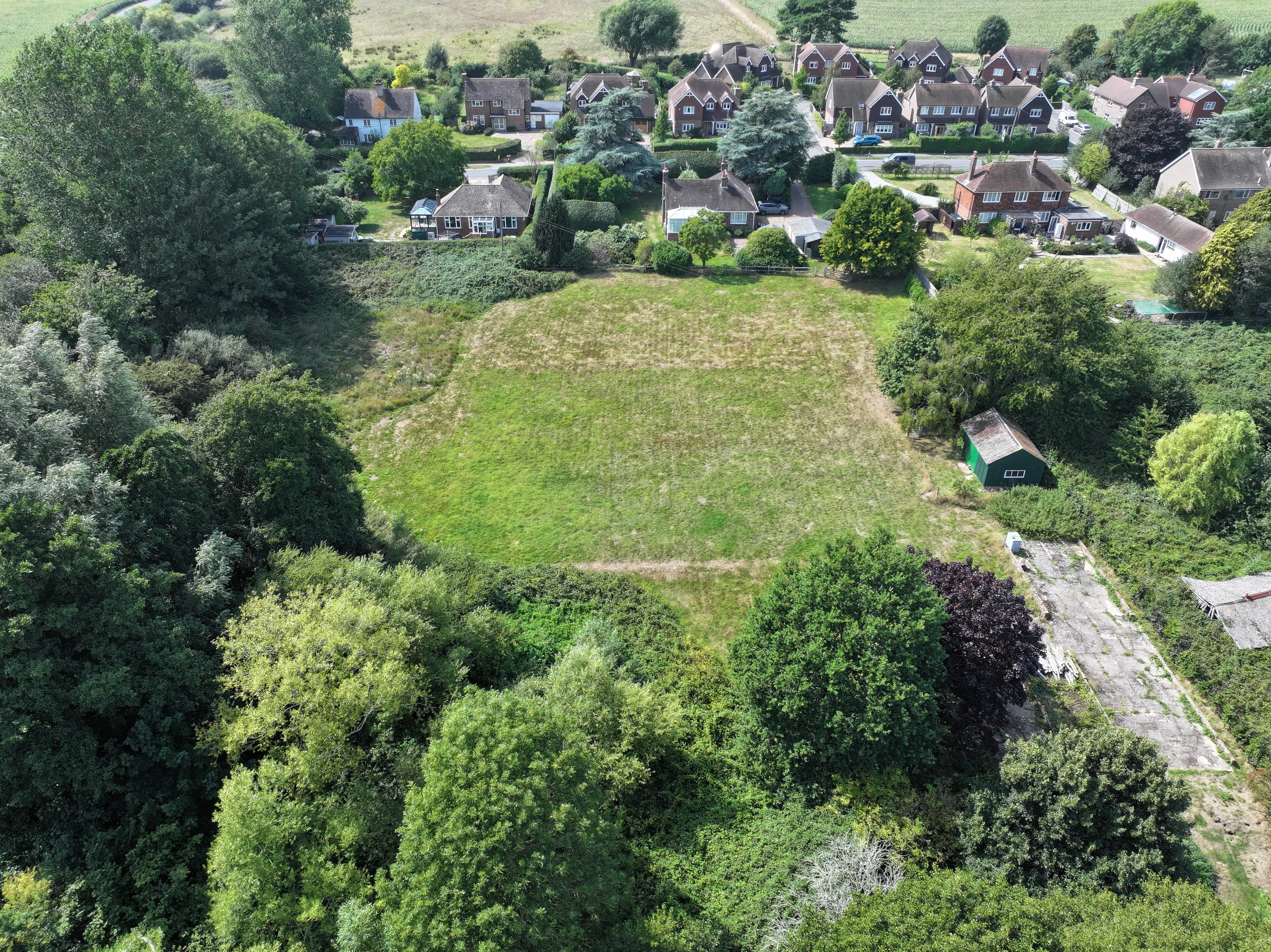 VACANT - Freehold Detached House set within a 3 Acre Plot 