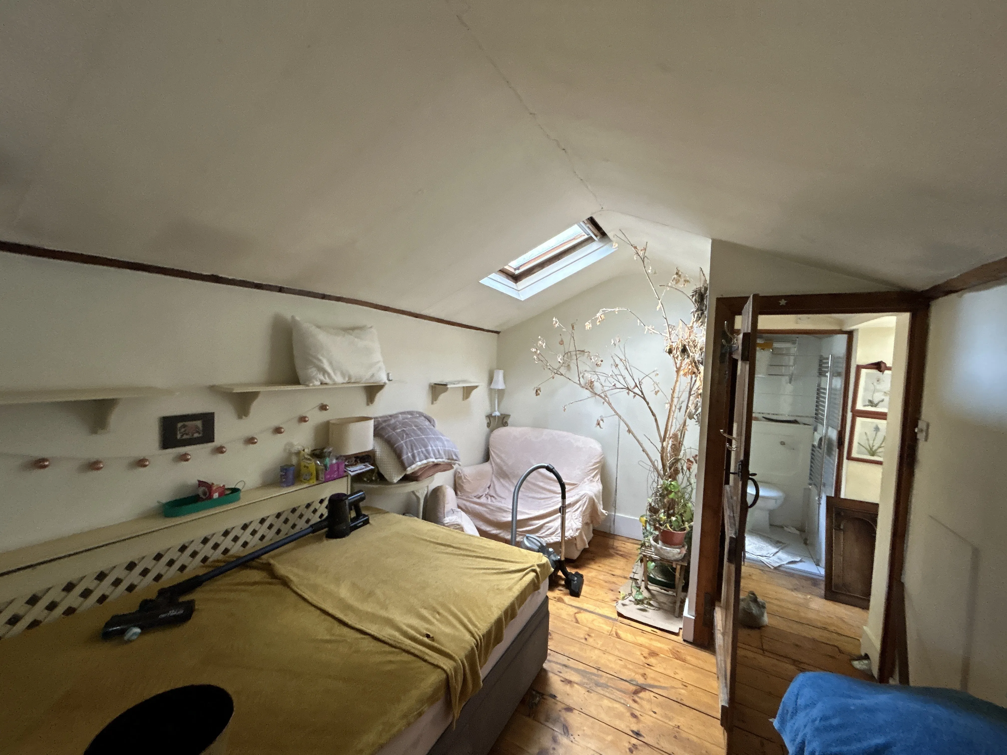 VACANT - Freehold Semi-Detached House