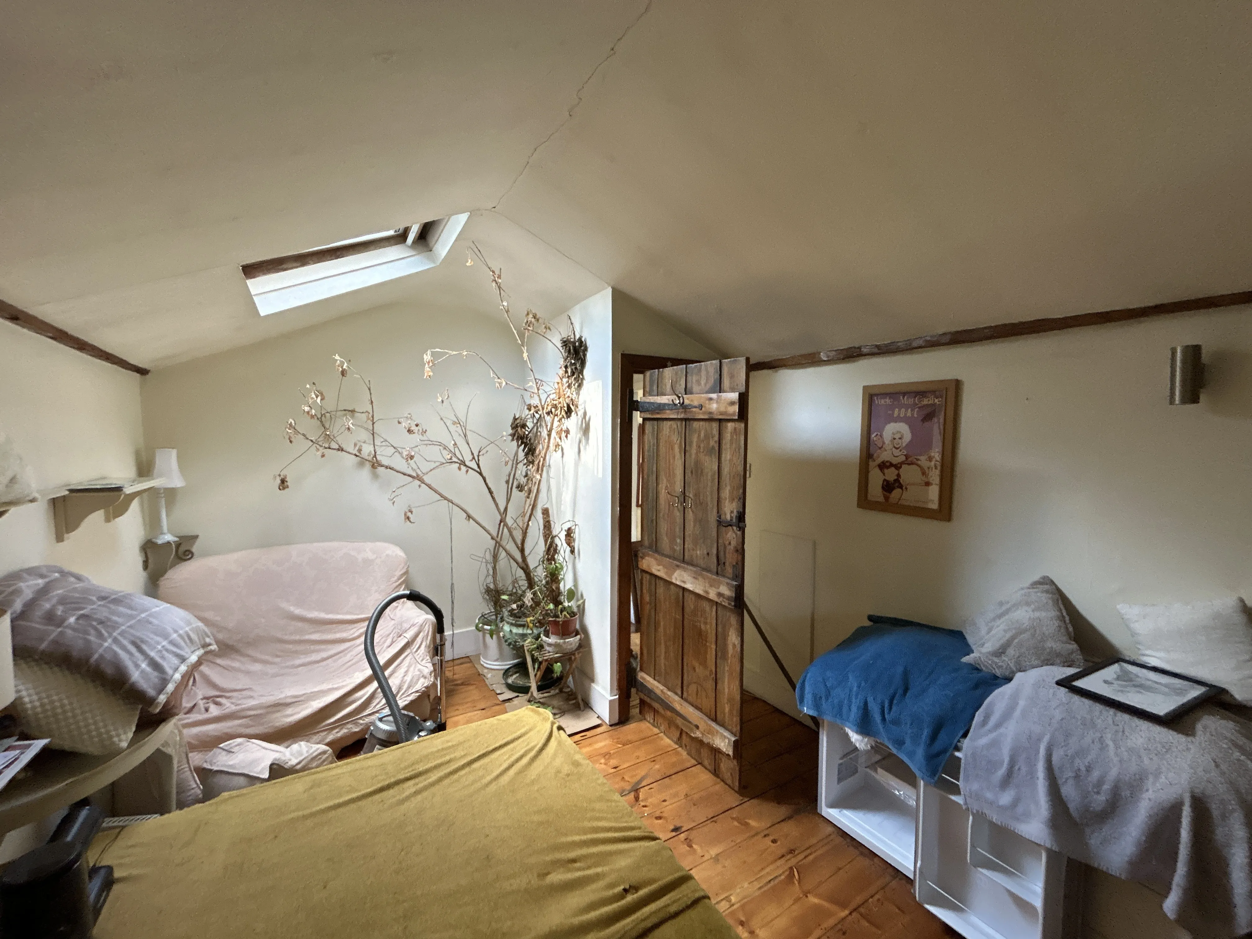 VACANT - Freehold Semi-Detached House