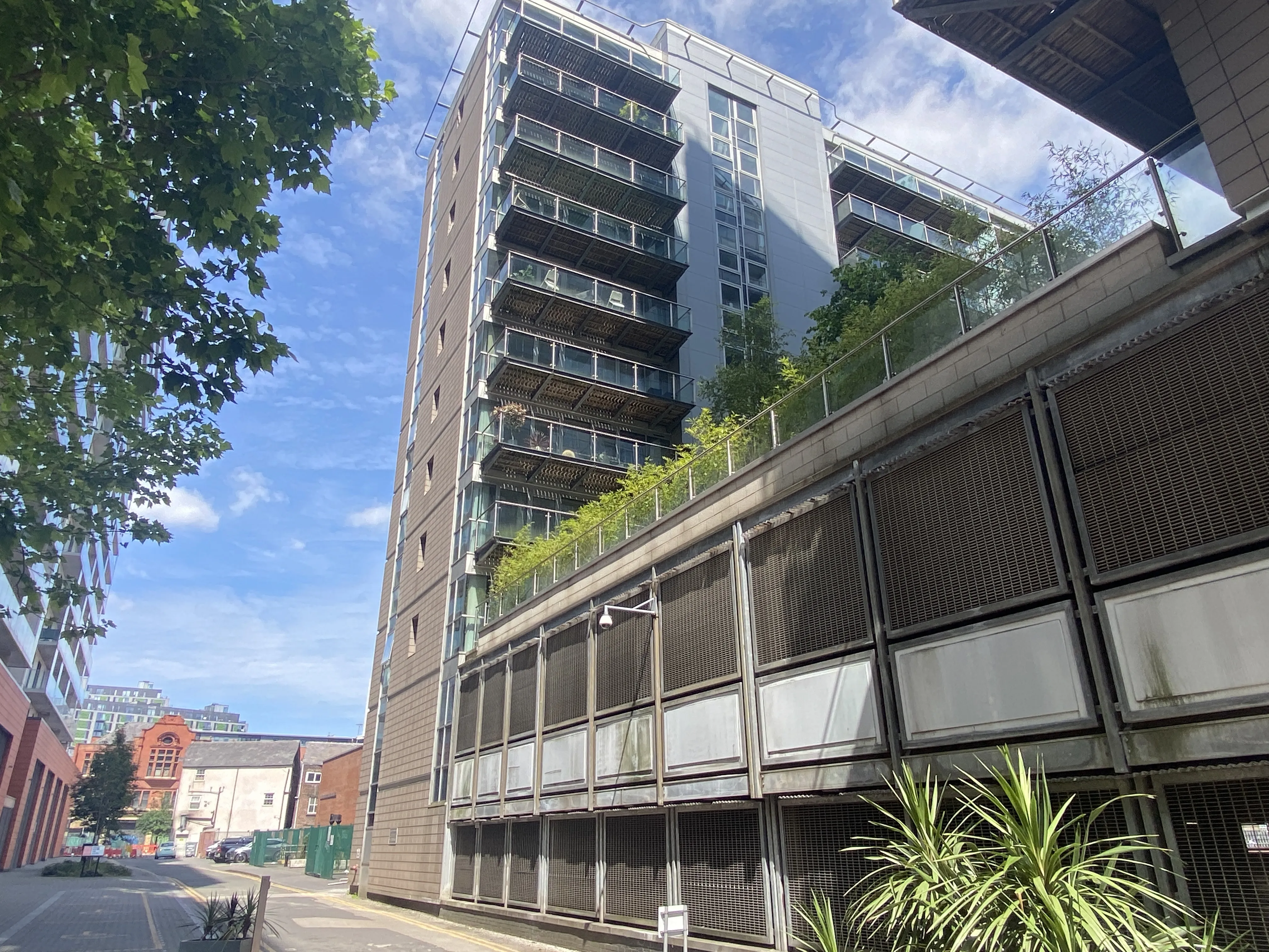 VACANT - Leasehold Self Contained Third Floor Flat