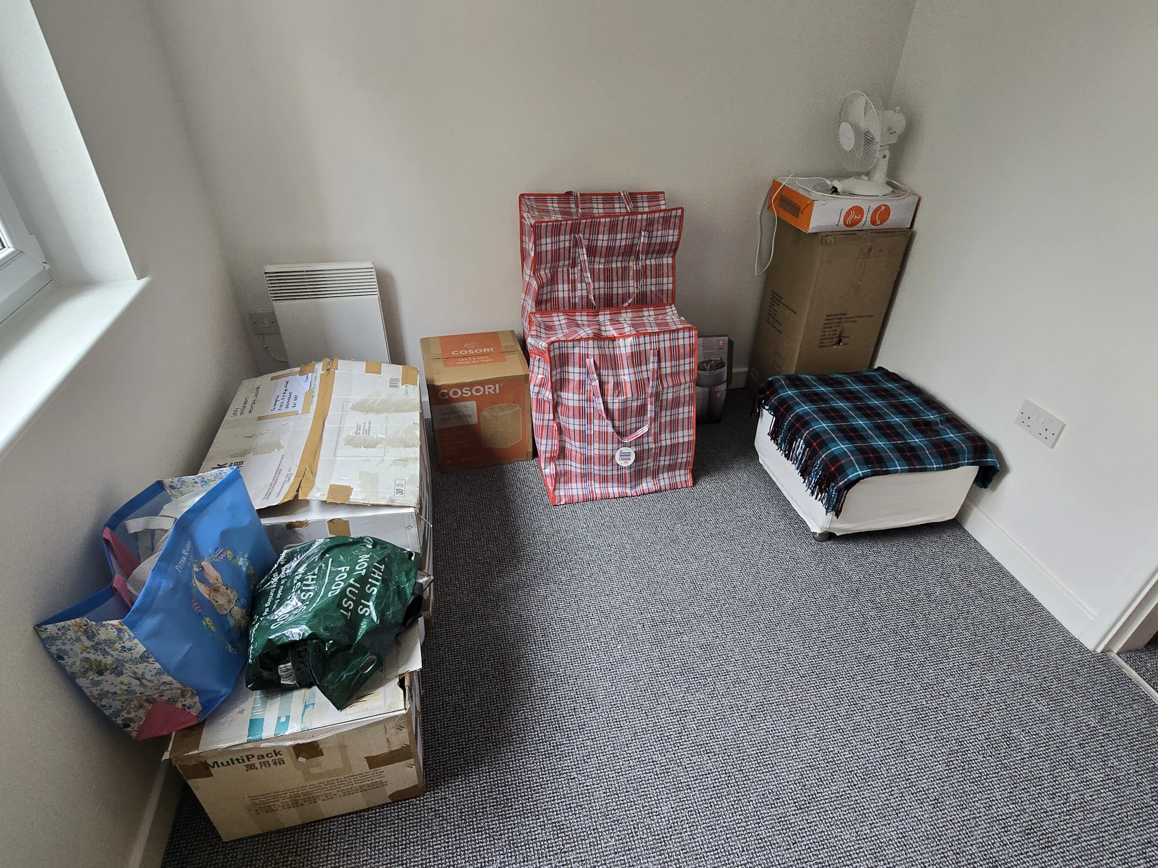 INVESTMENT - Leasehold Self Contained First Floor Flat with Parking