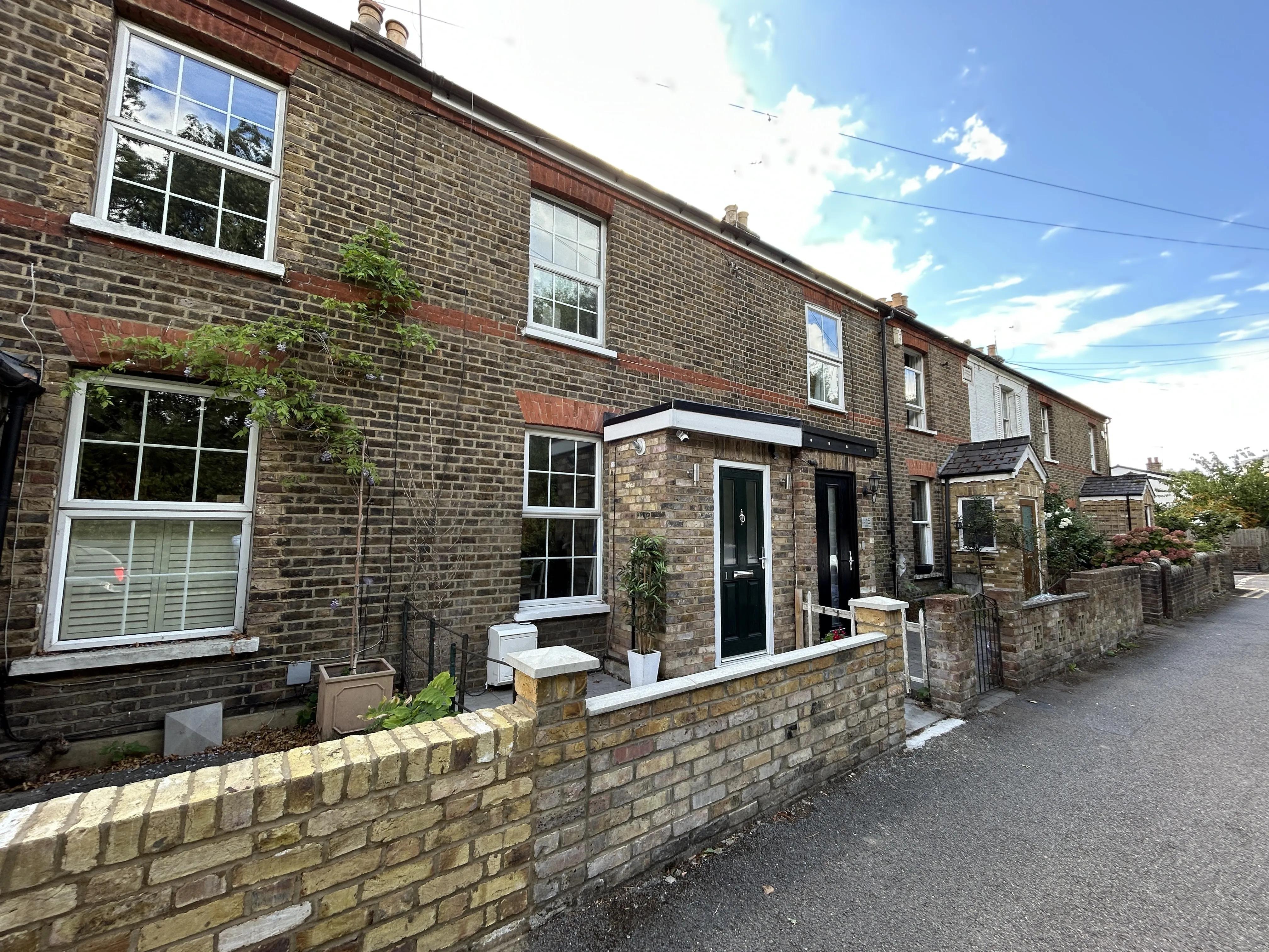 VACANT - Freehold Mid Terrace House