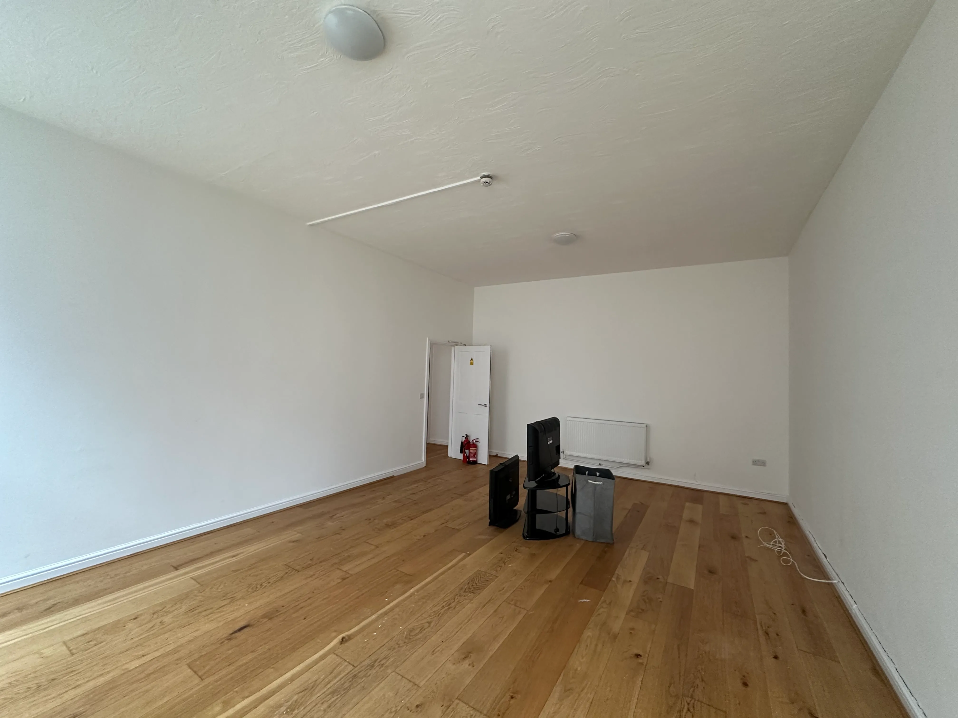 VACANT - Freehold Mid Terrace House with Rear Yard