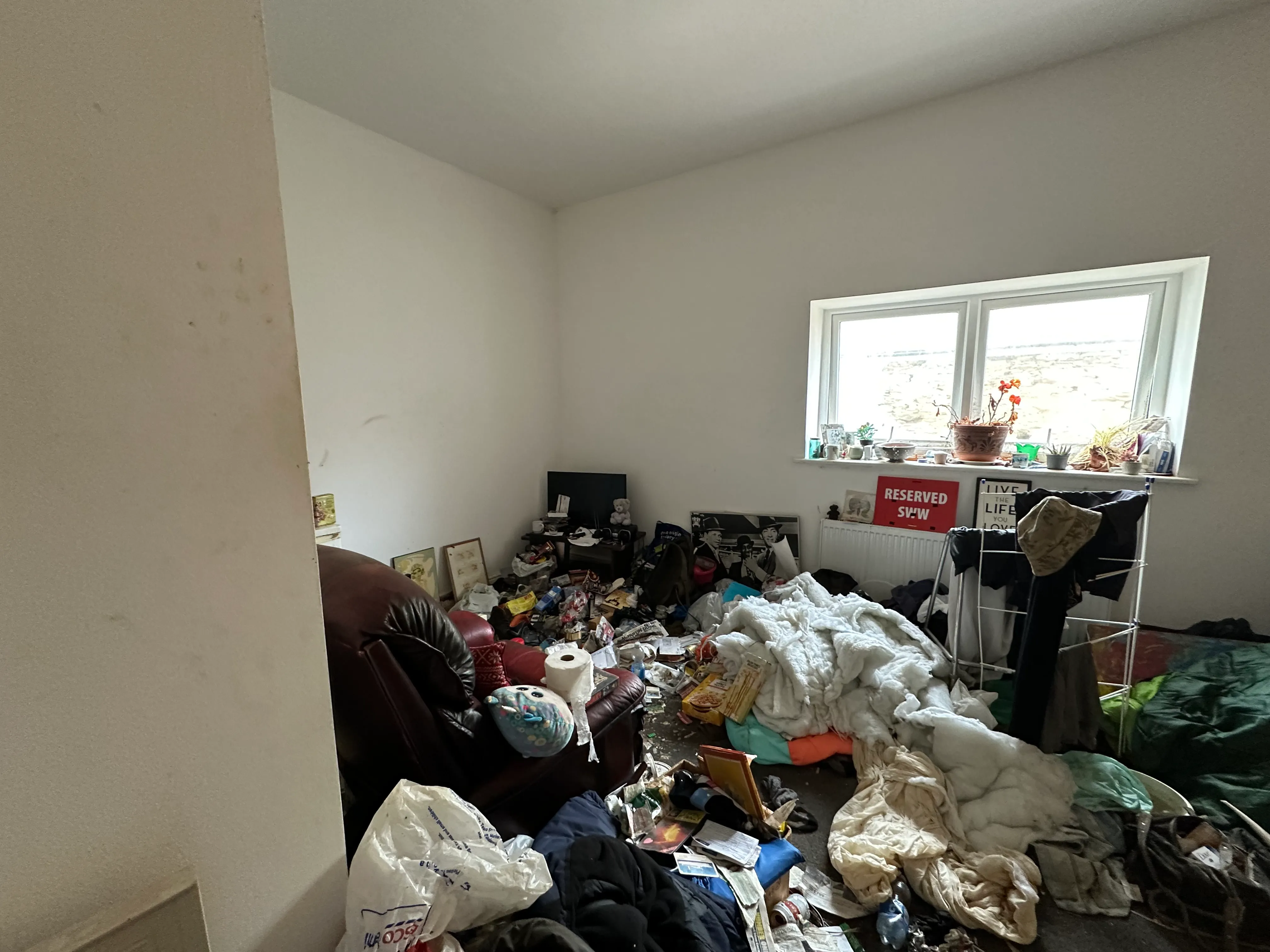 VACANT - Freehold Mid Terrace House with Rear Yard