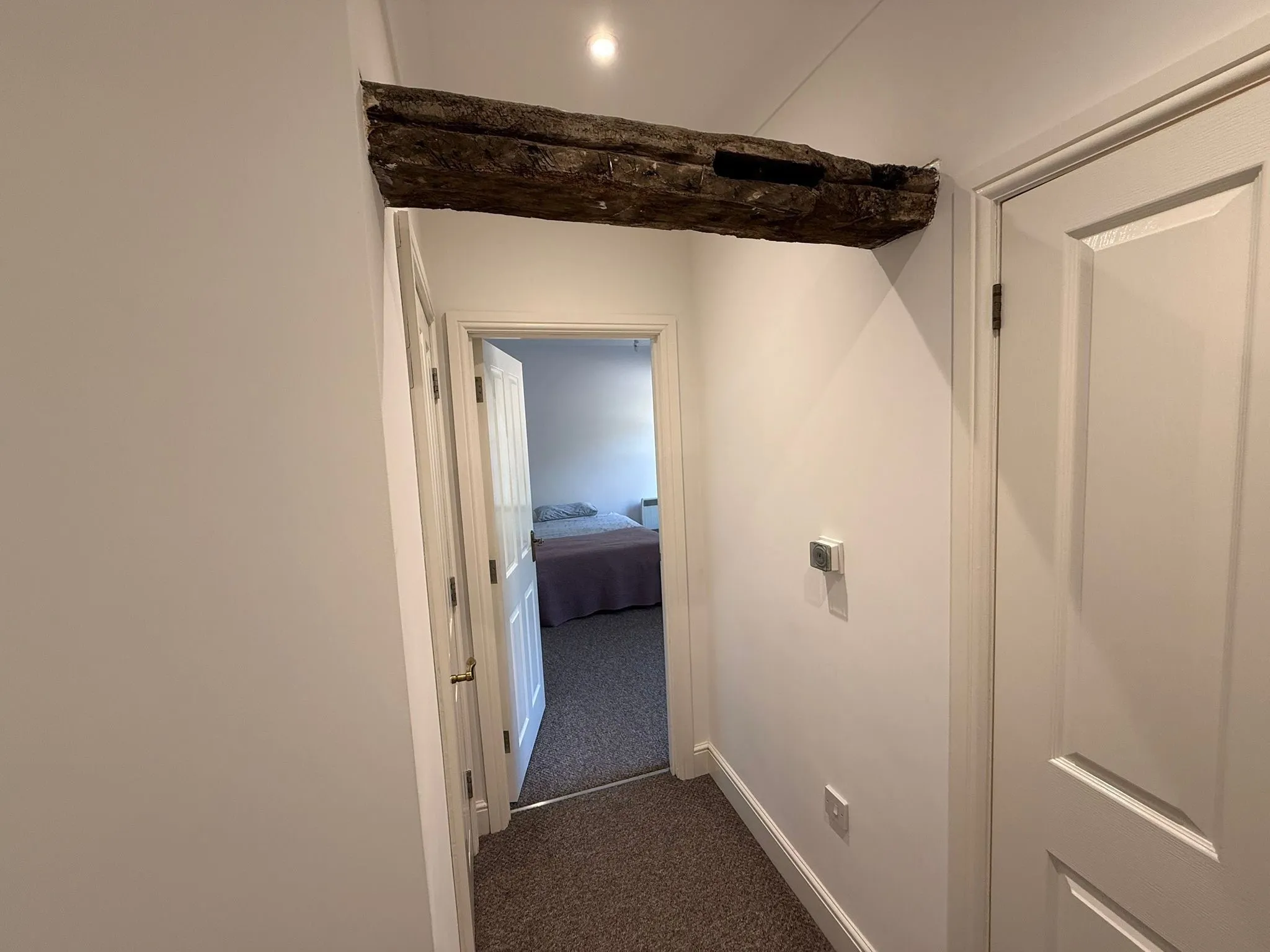 INVESTMENT - Leasehold Self Contained Flat 