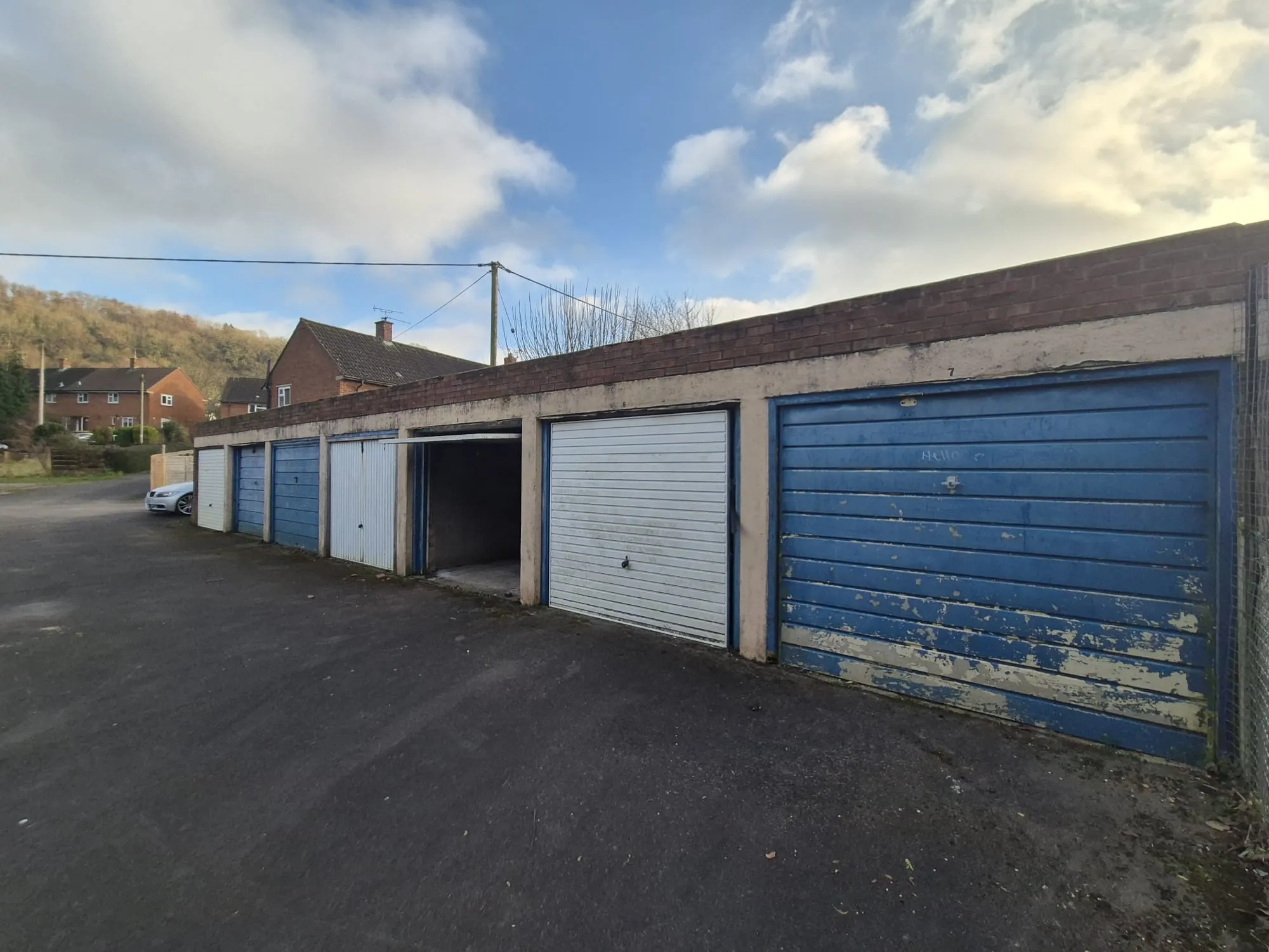 VACANT - Freehold Site and Garages with Planning Permission