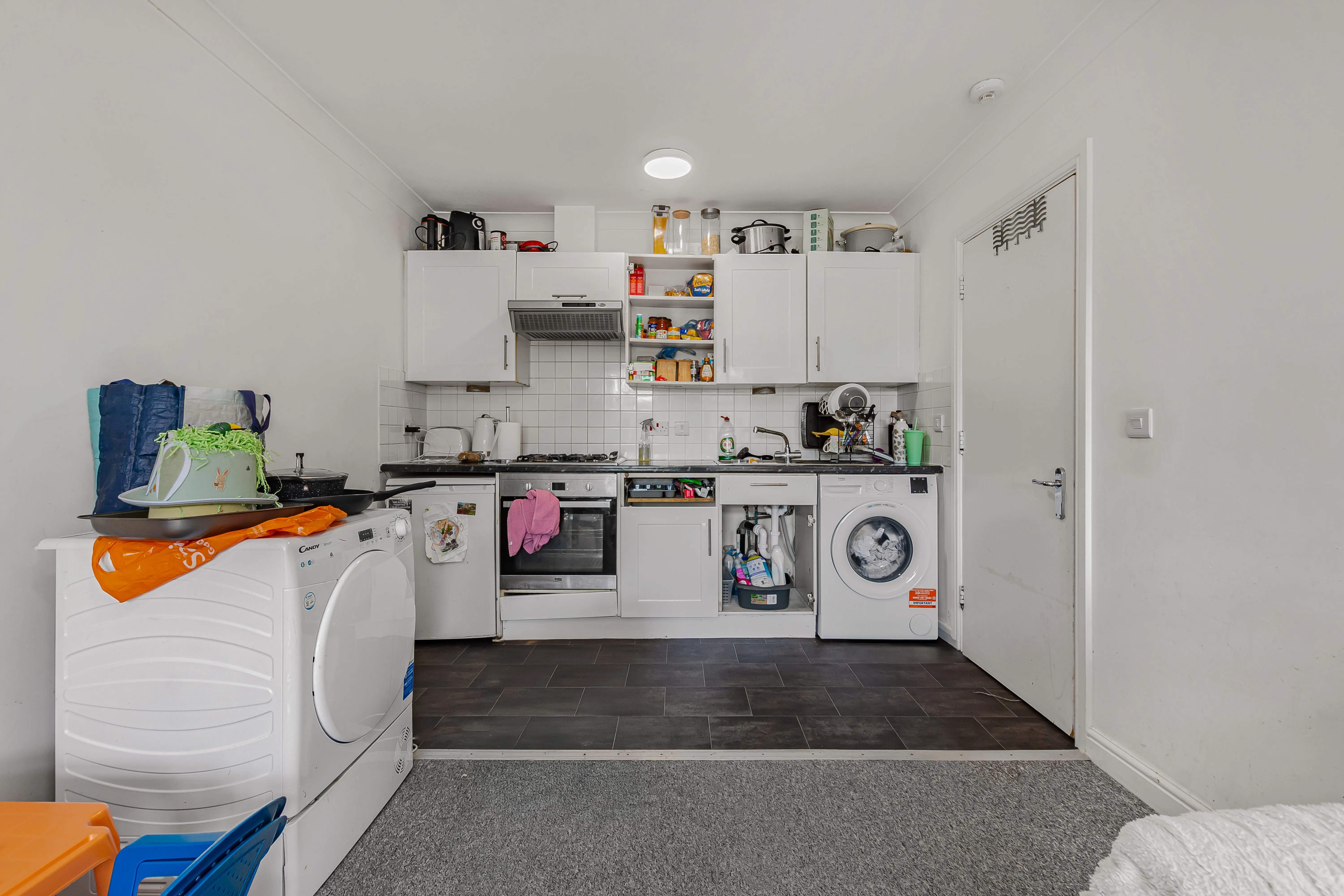 INVESTMENT - Freehold Semi Detached Building