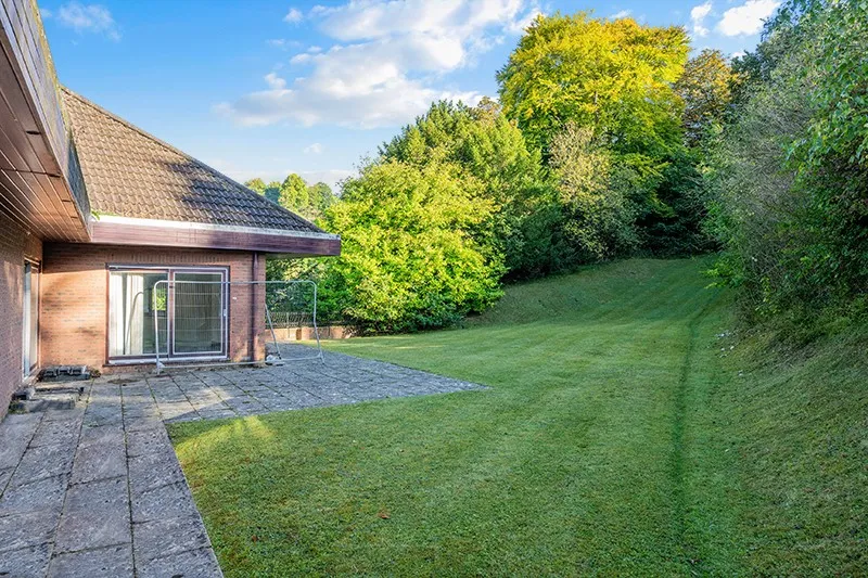 VACANT - Two Adjoining Freehold Sites with Planning