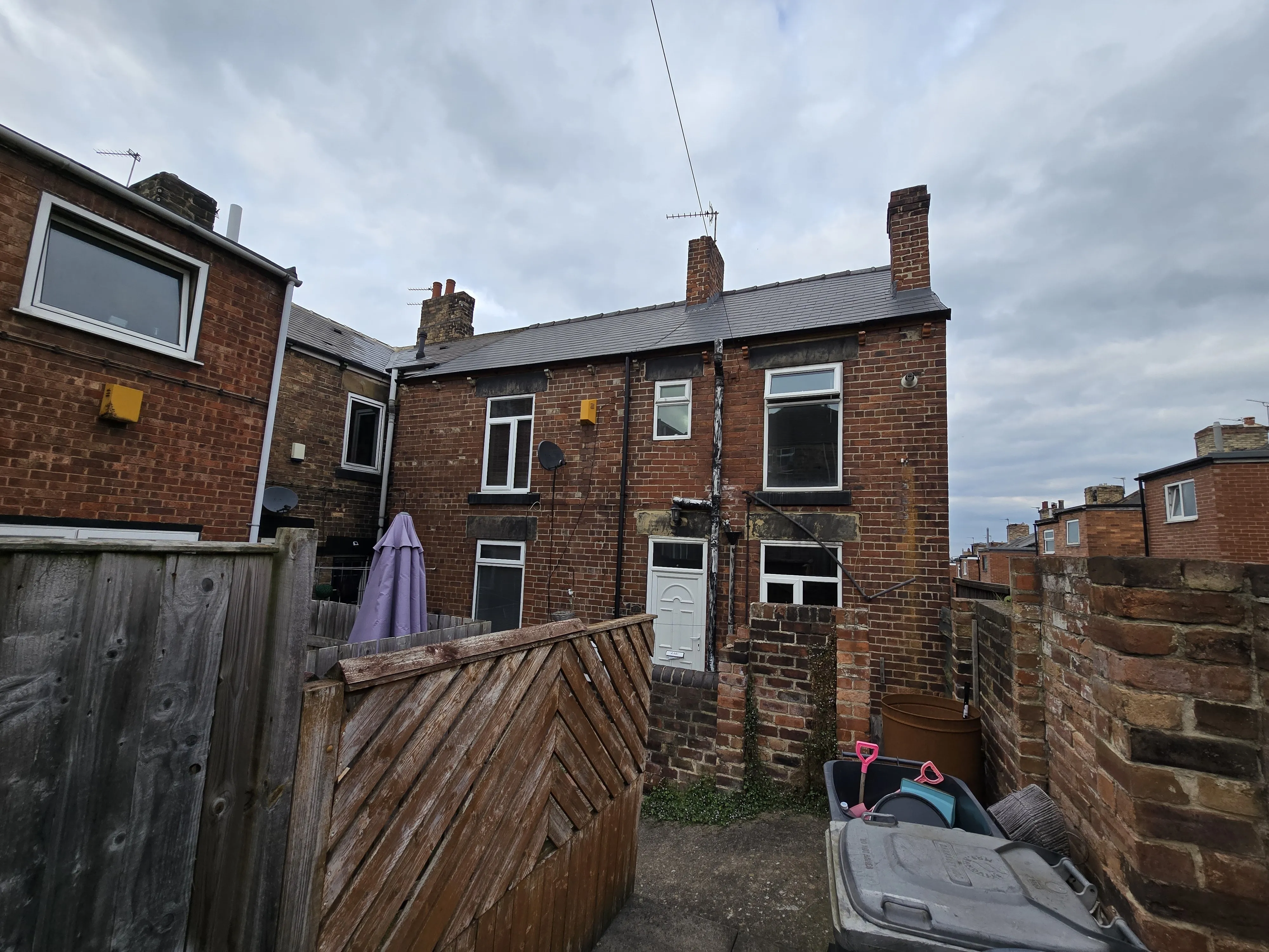 VACANT - Freehold Terrace House