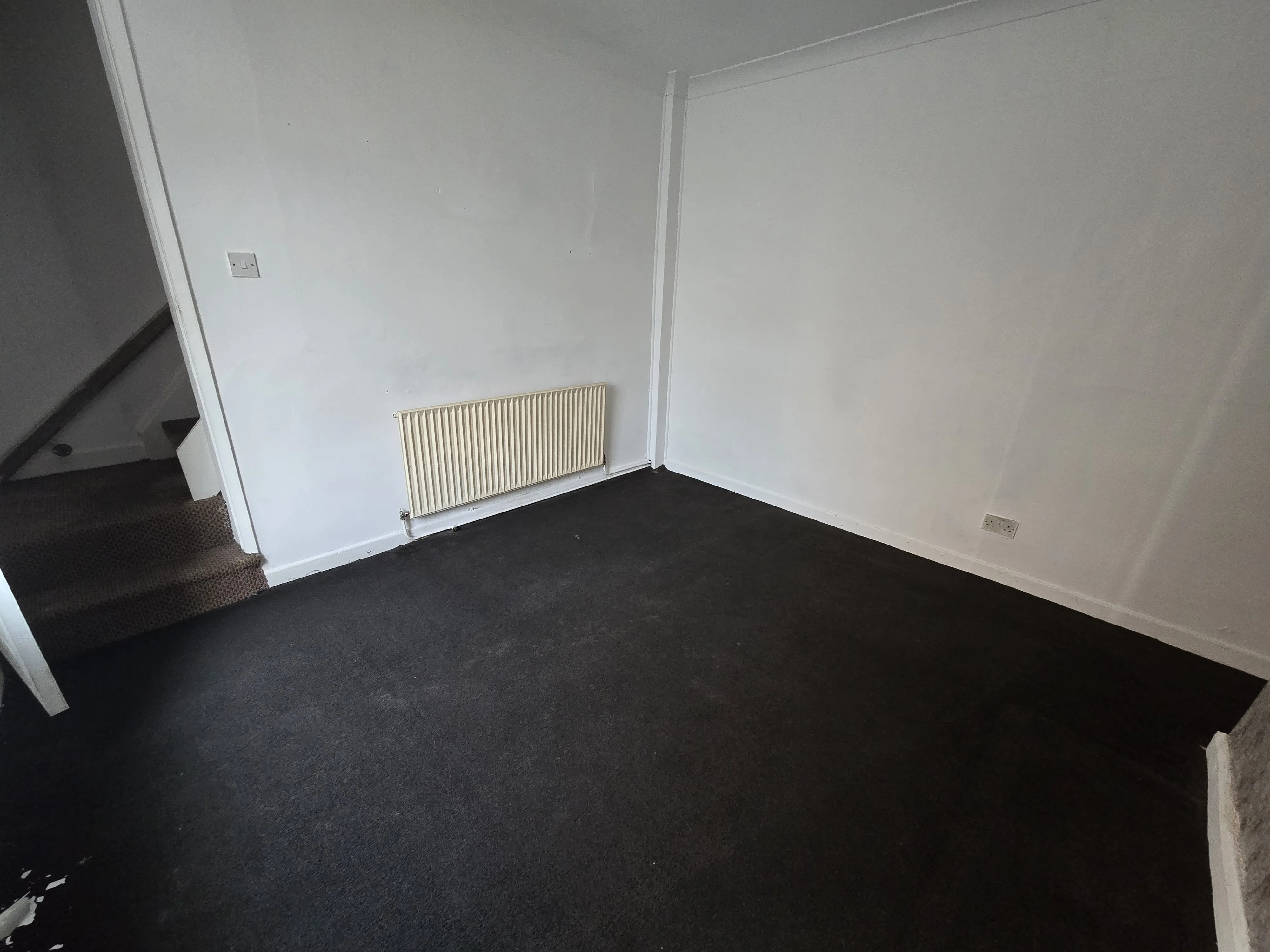 VACANT - Freehold Terrace House
