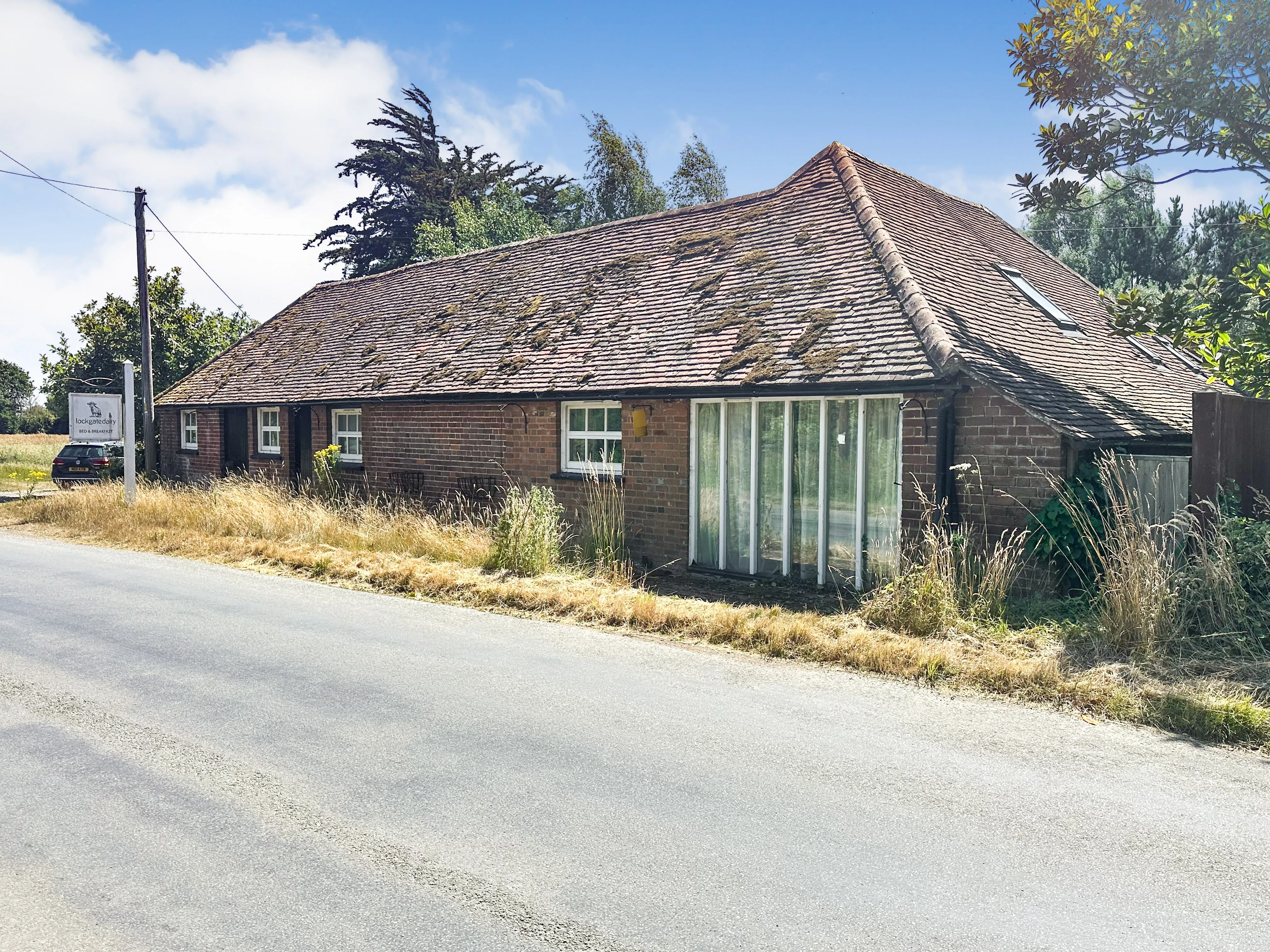 VACANT - Freehold Detached Buildings and Site