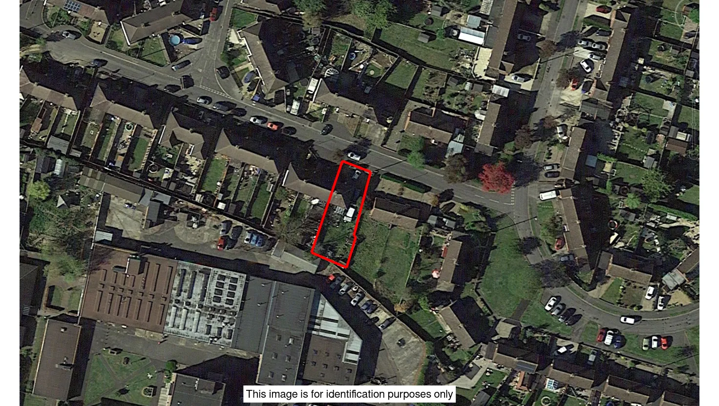 INVESTMENT - Freehold End of Terrace House