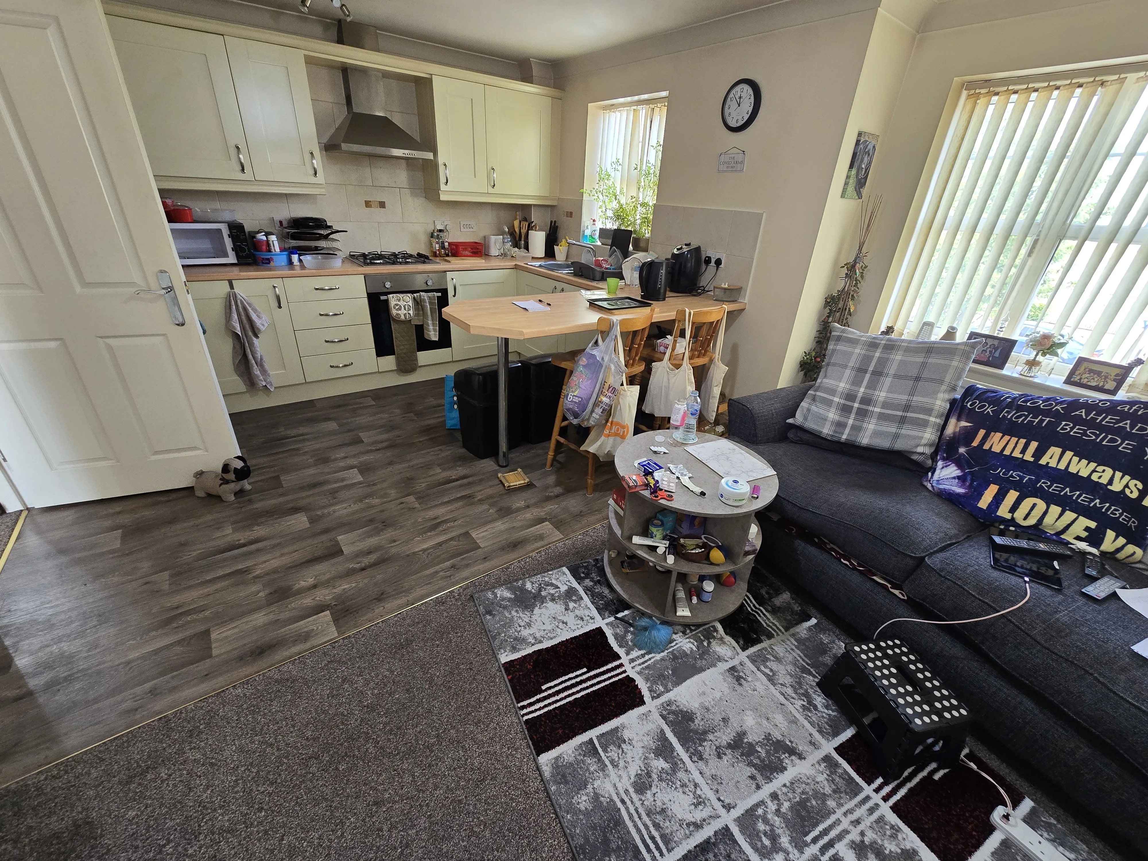 INVESTMENT - Leasehold Self Contained First Floor Flat