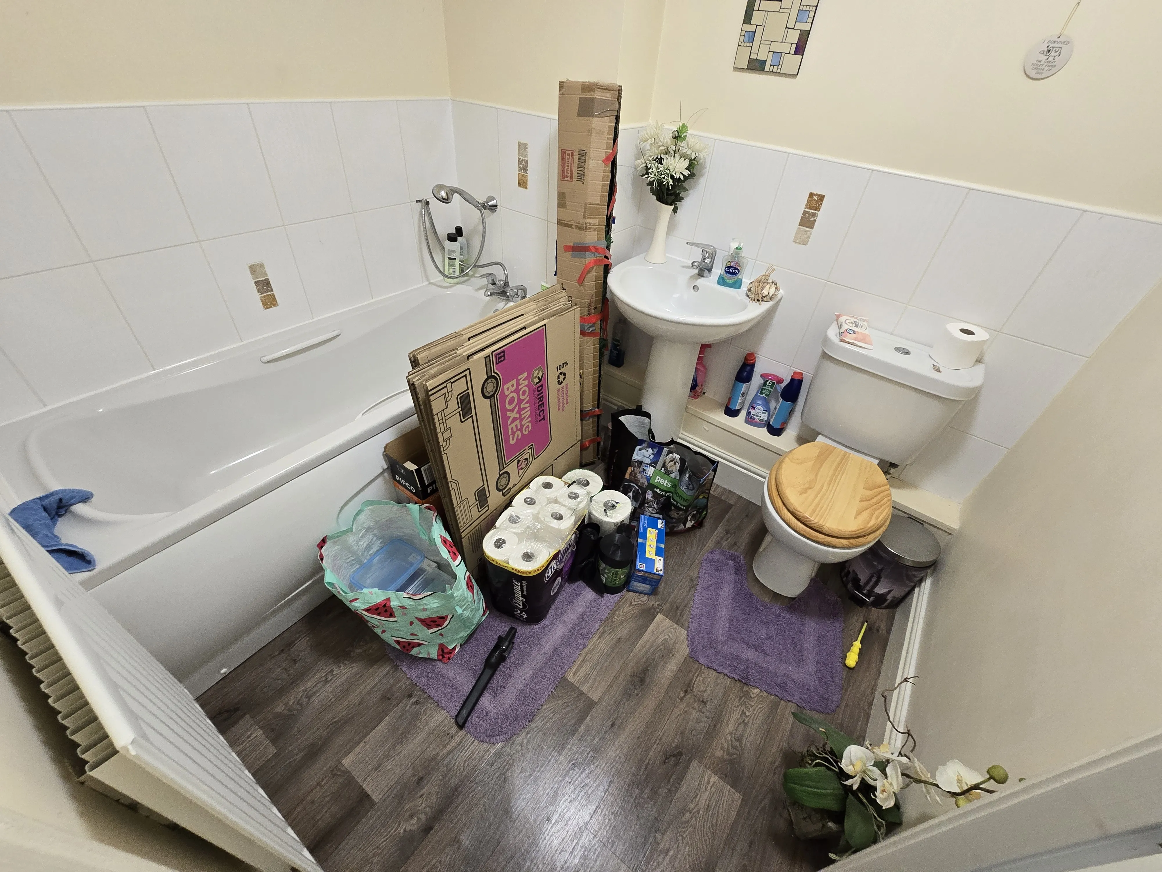 INVESTMENT - Leasehold Self Contained First Floor Flat