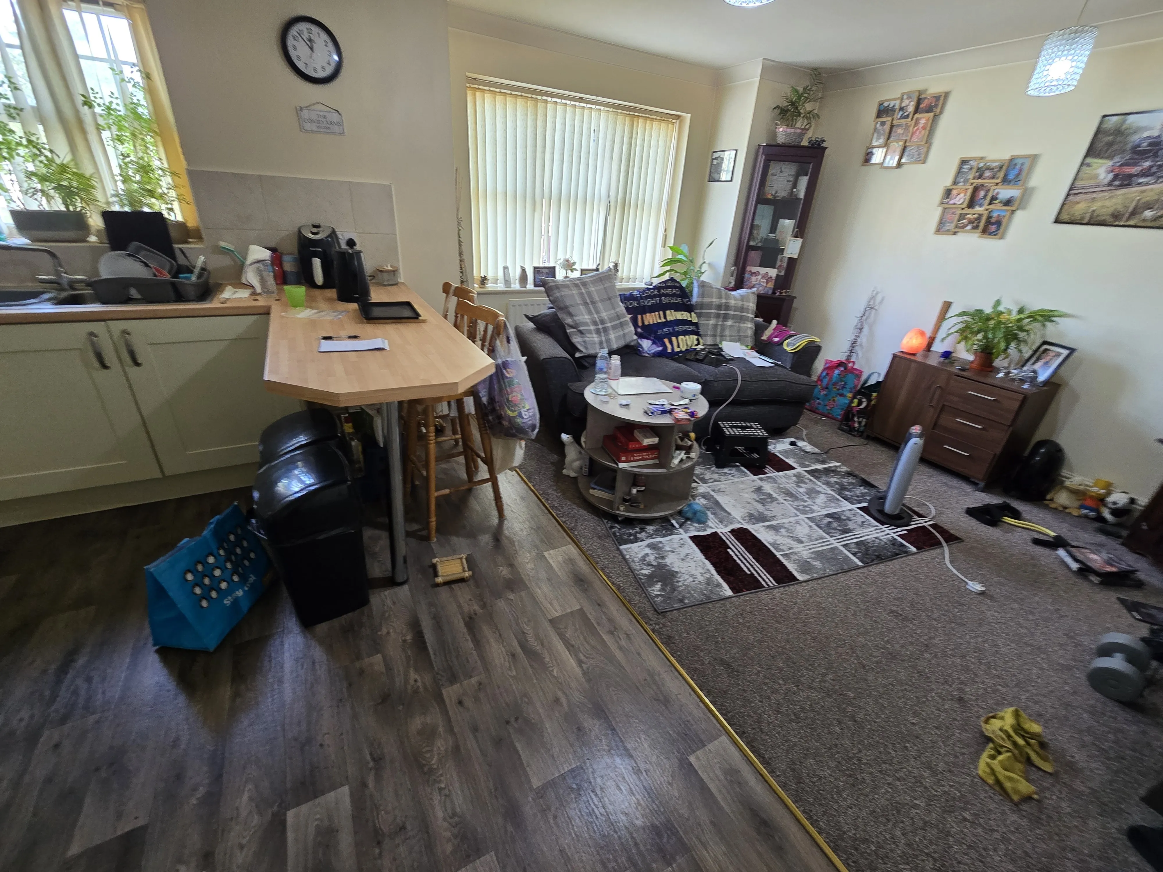 INVESTMENT - Leasehold Self Contained First Floor Flat