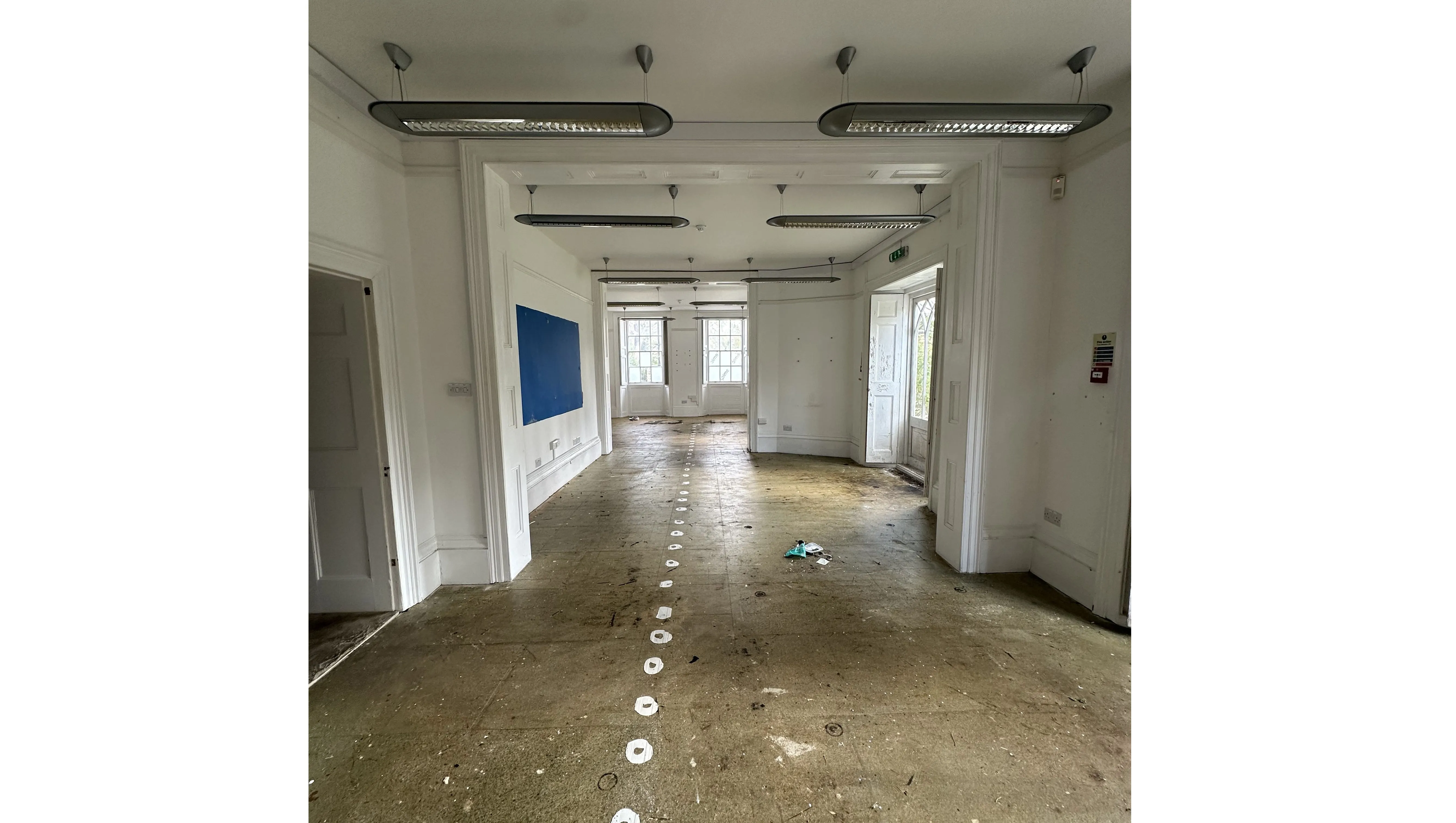 INVESTMENT/VACANT - Substantial Freehold Grade II Listed Georgian Property with Planning Permission 