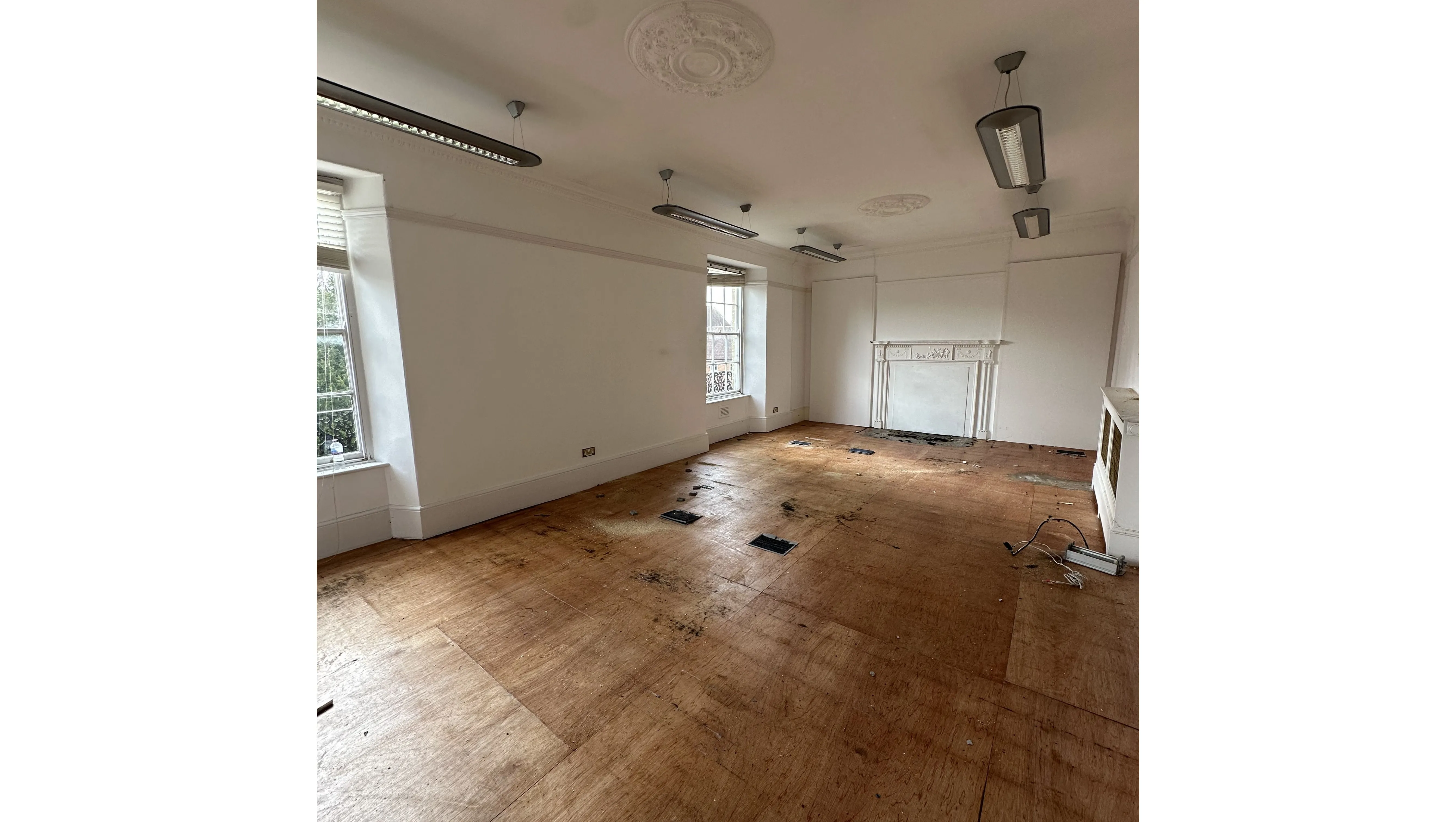 INVESTMENT/VACANT - Substantial Freehold Grade II Listed Georgian Property with Planning Permission 