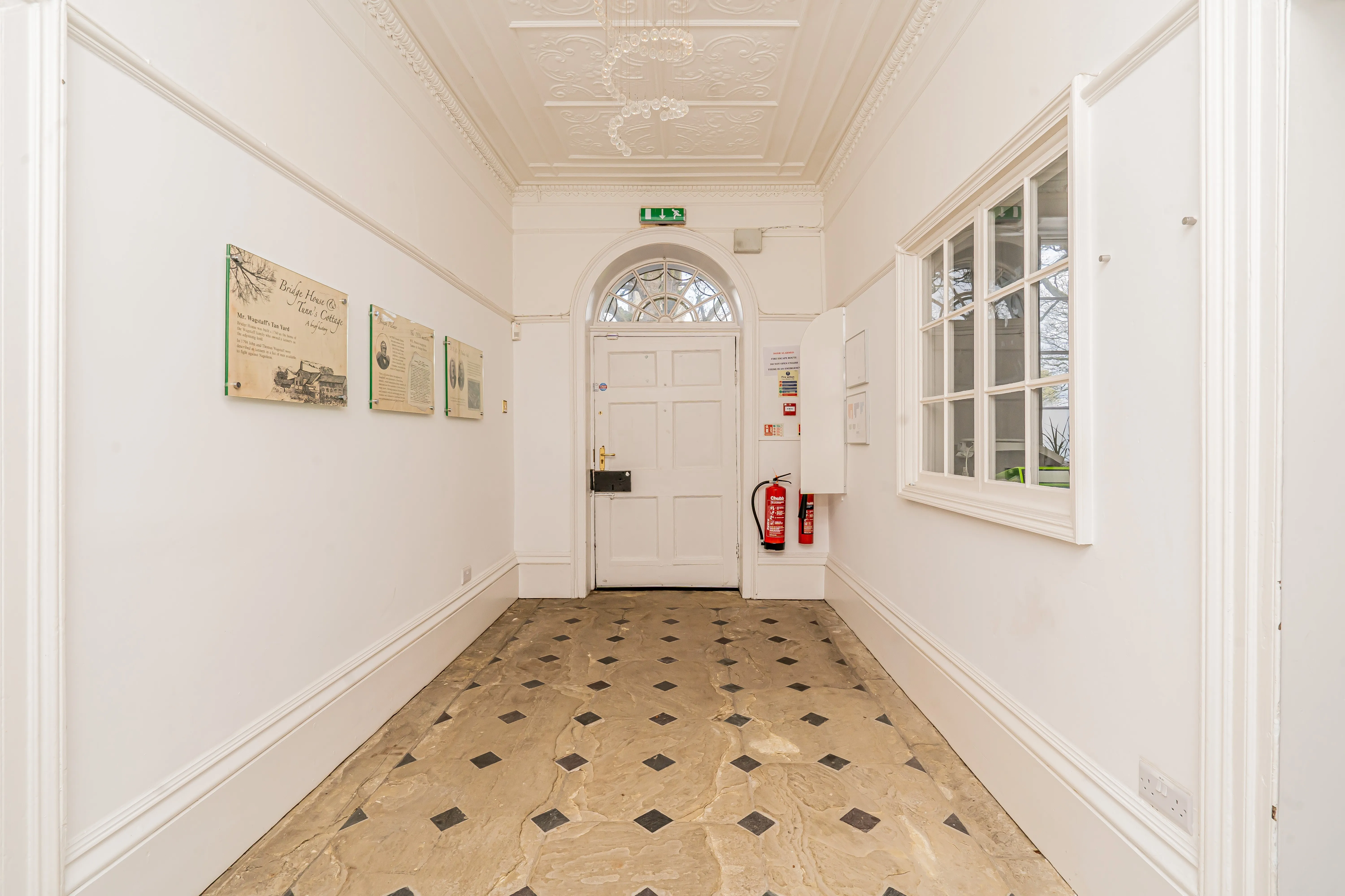 INVESTMENT/VACANT - Substantial Freehold Grade II Listed Georgian Property with Planning Permission 