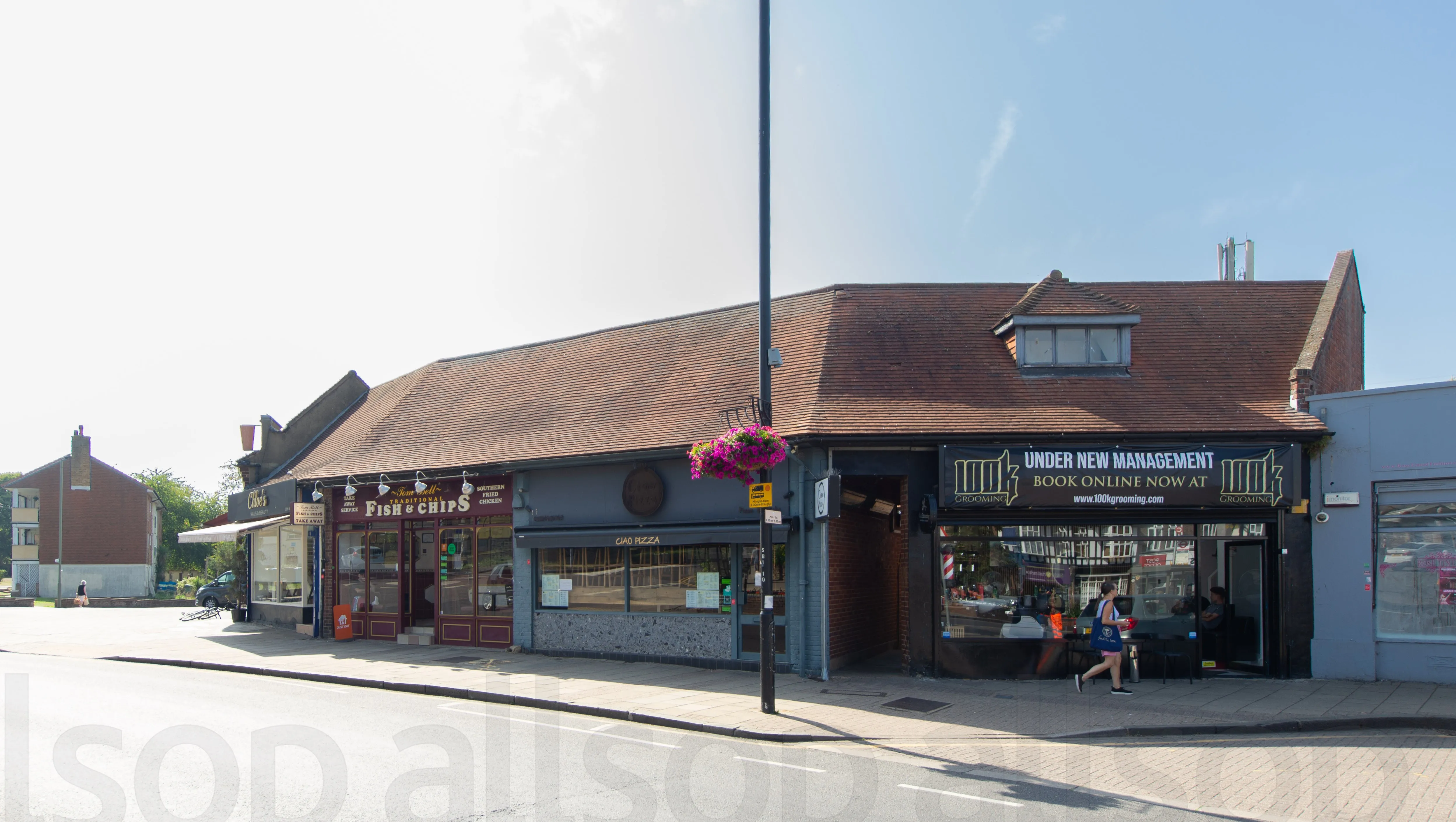 Freehold Retail Parade Investment