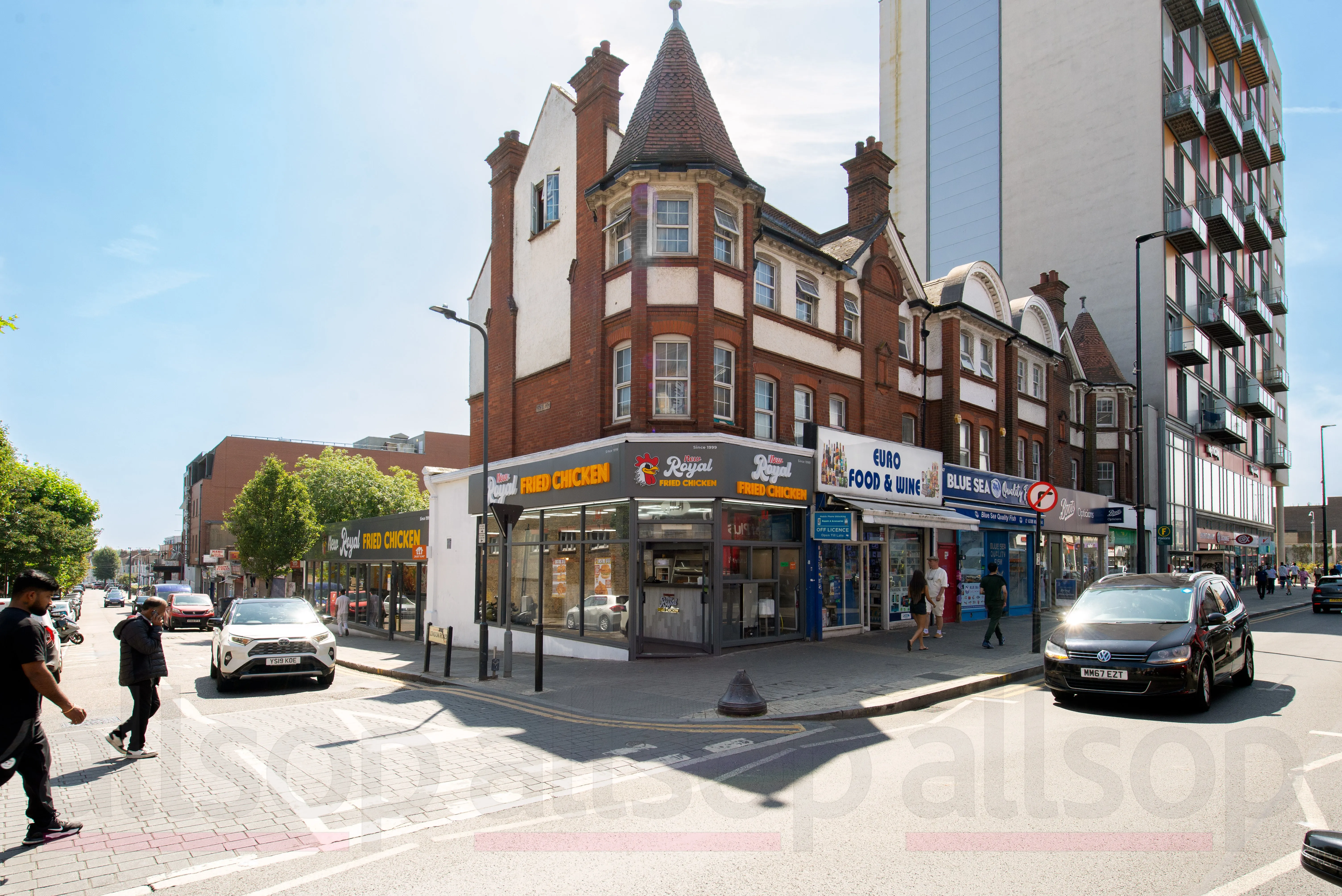 Freehold Restaurant/Takeaway, Shop and Residential Investment