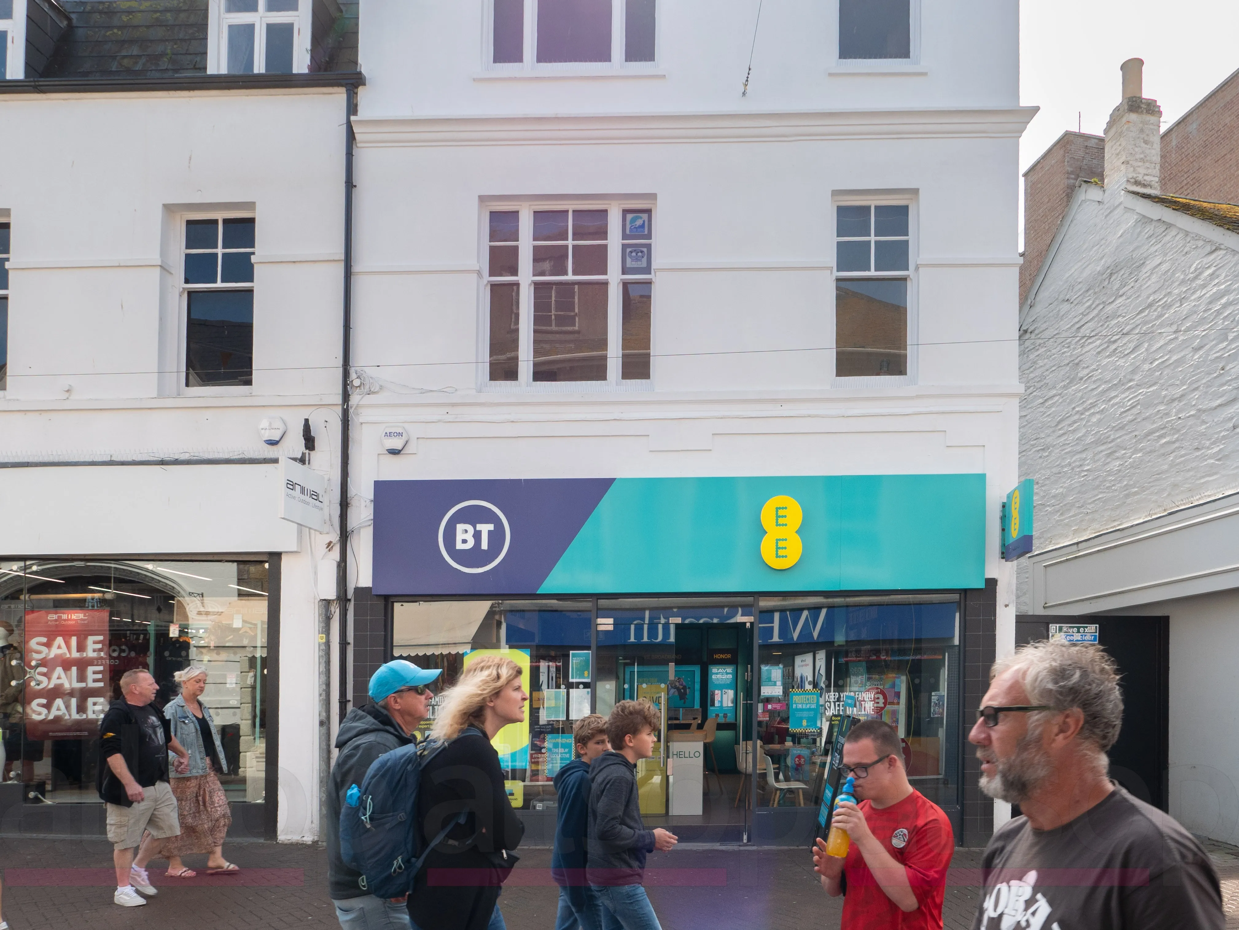 Freehold Shop Investment