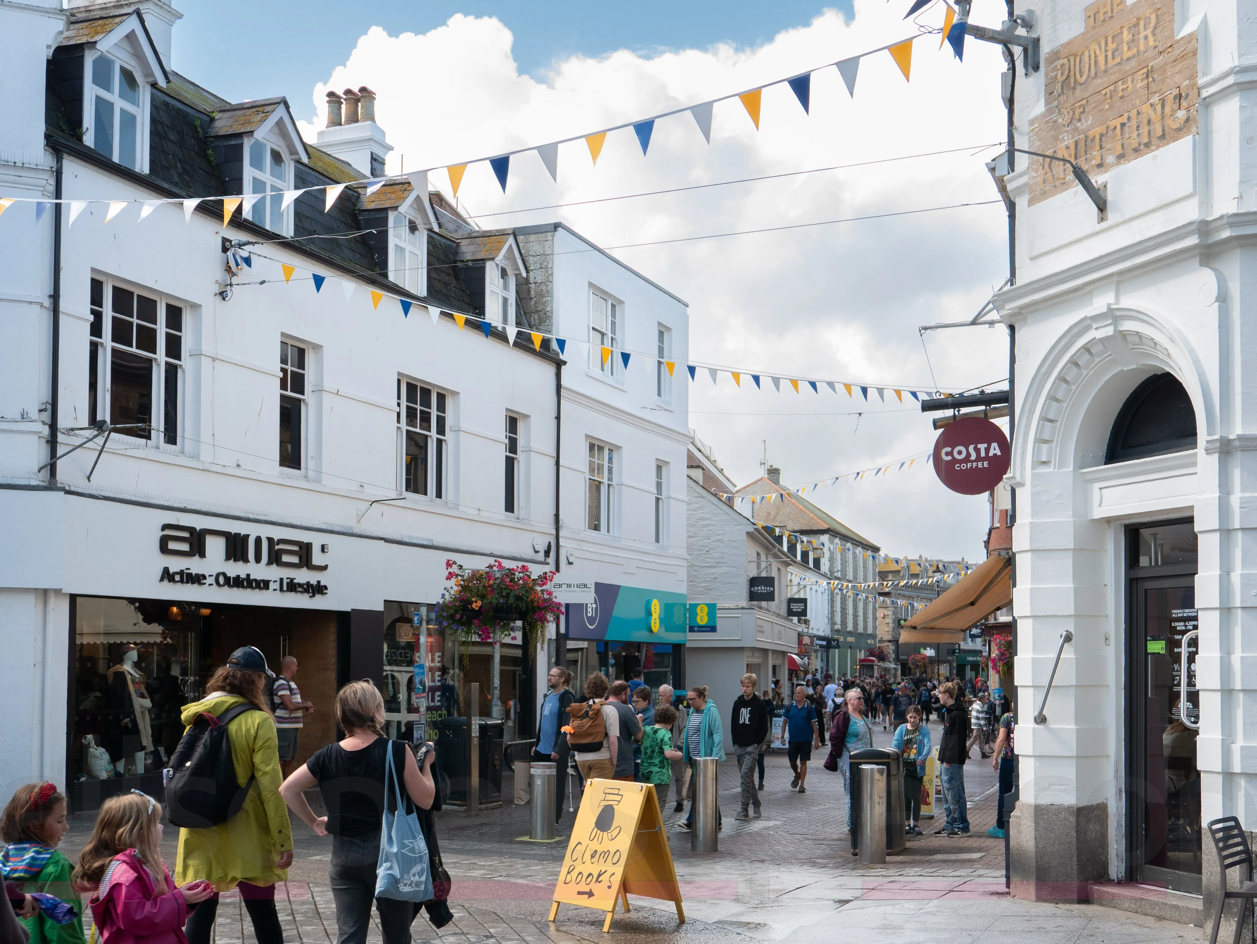 Freehold Shop Investment