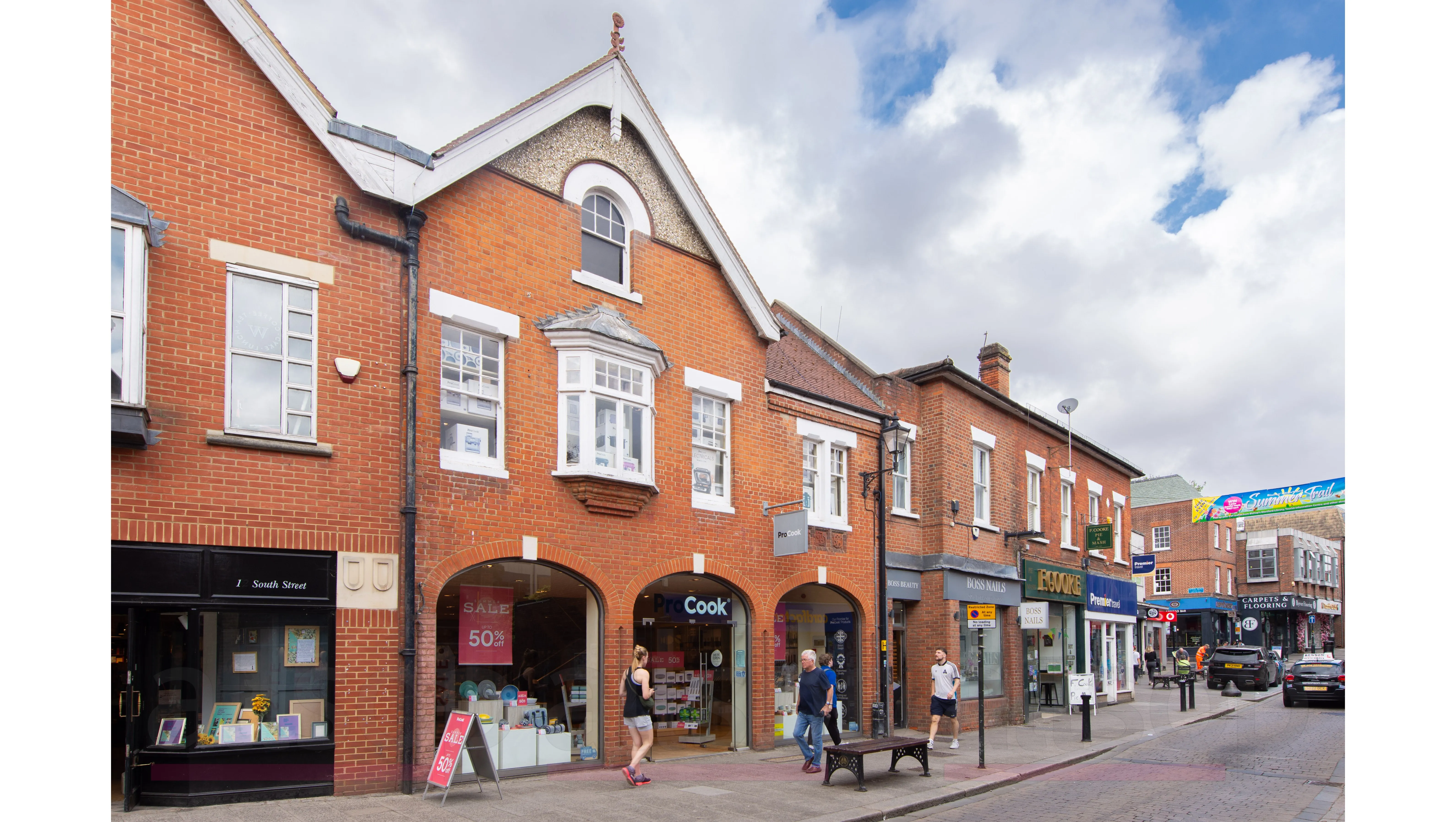 Freehold Shop Investment