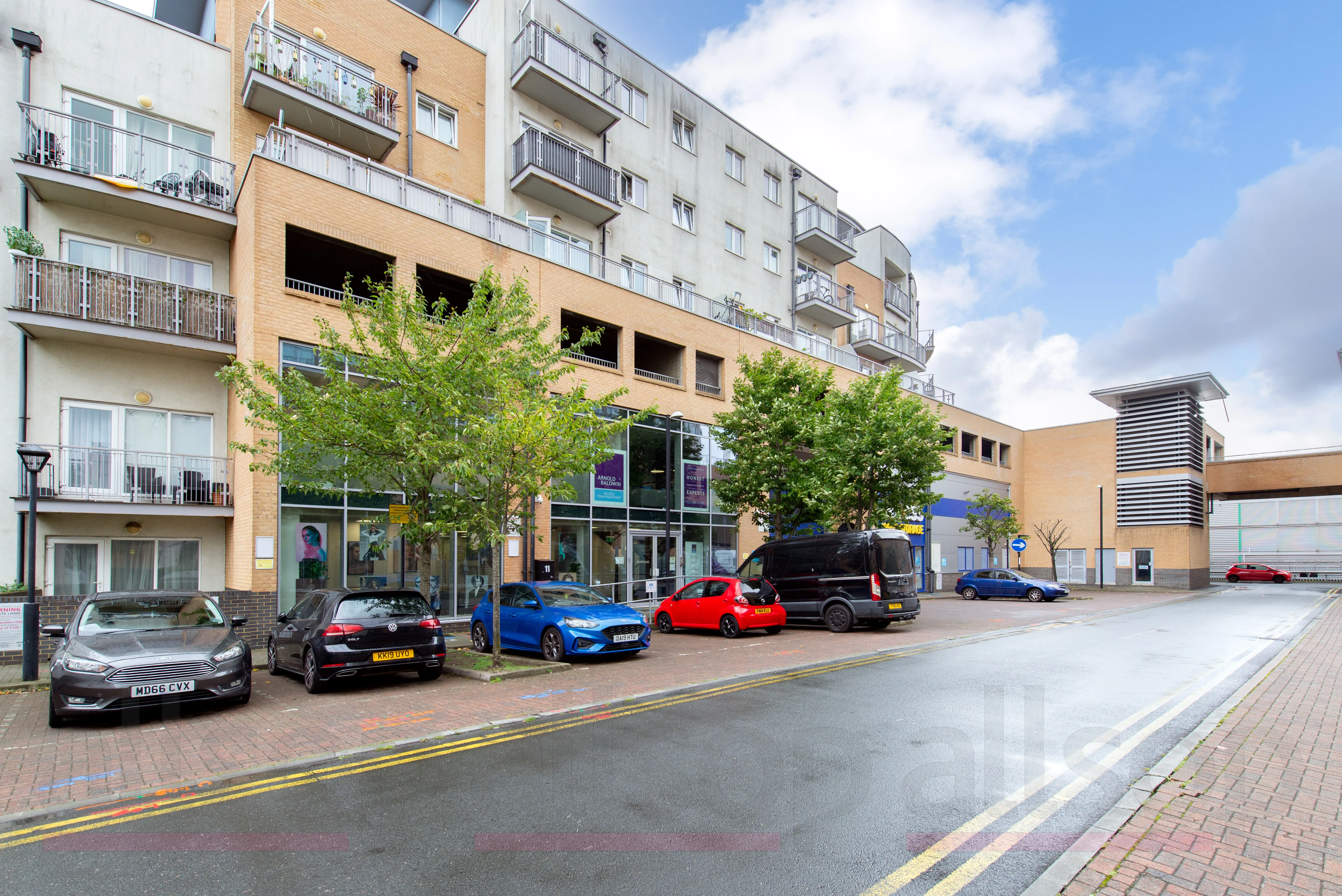 Leasehold Office Investment