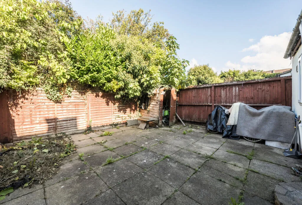 3 bed Terraced
