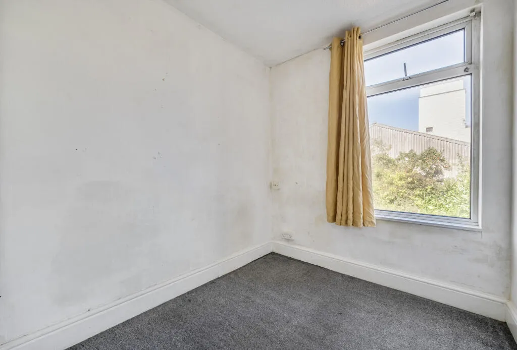 3 bed Terraced