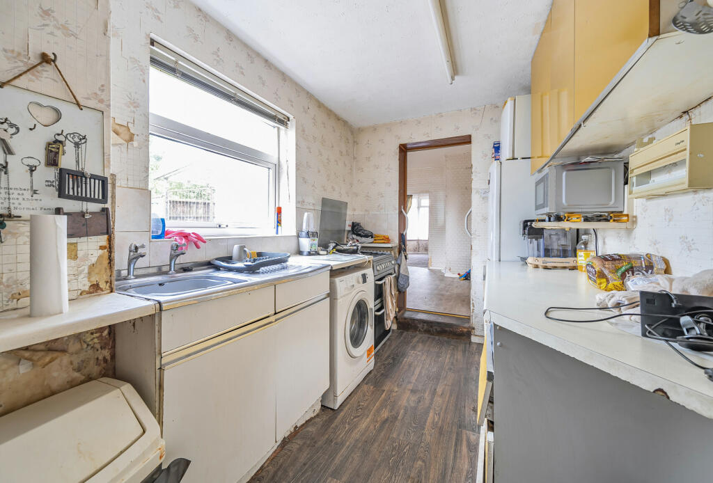 3 bed Semi-Detached
