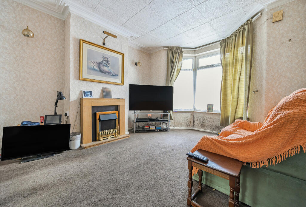 3 bed Semi-Detached