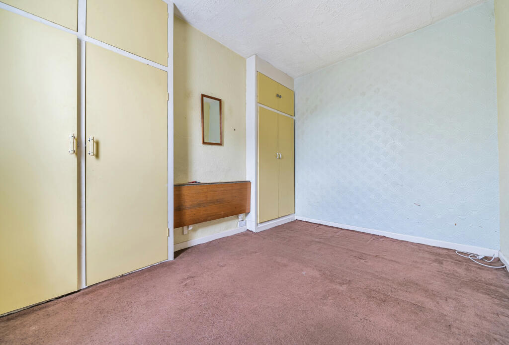 3 bed Semi-Detached