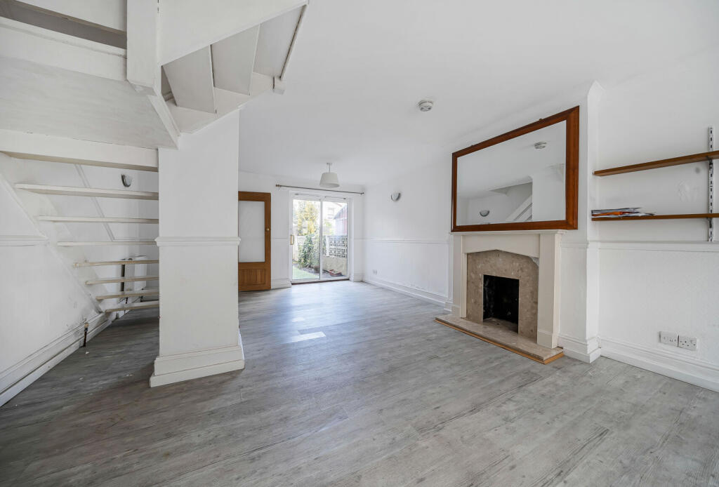 2 bed Terraced