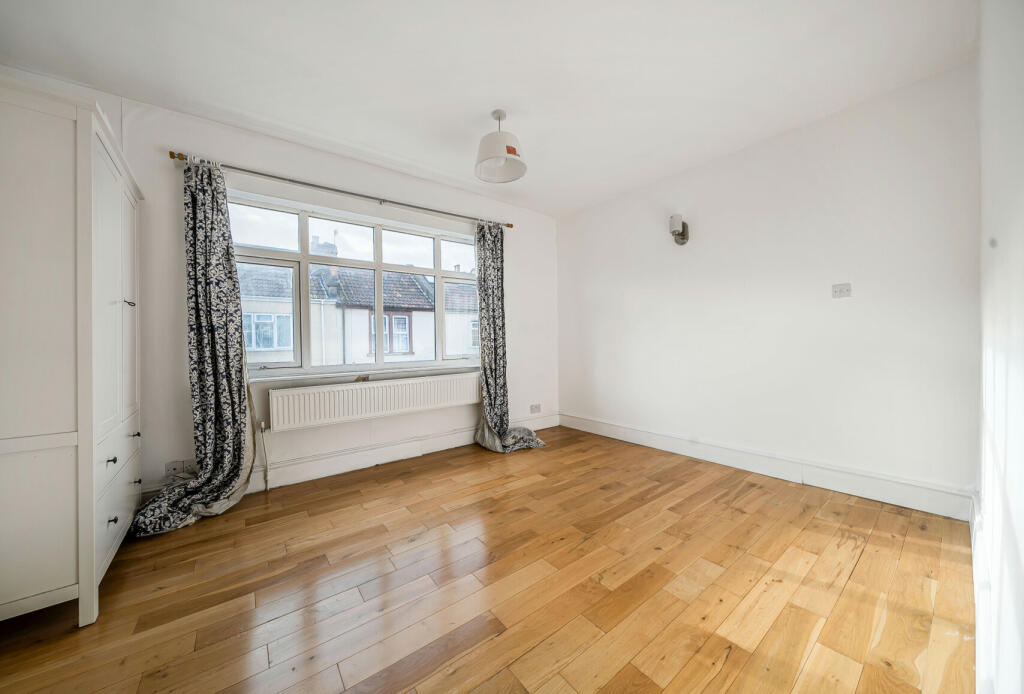 2 bed Terraced