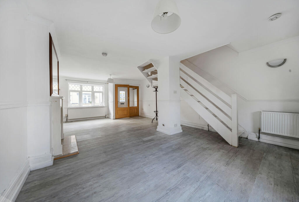 2 bed Terraced
