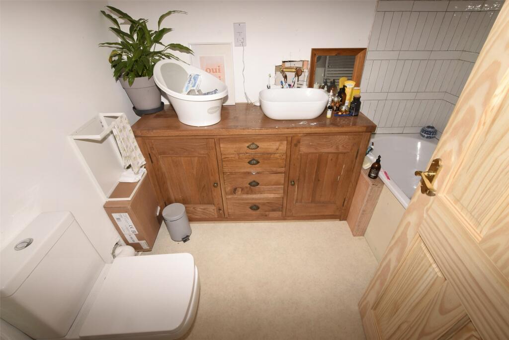 2 bed Terraced