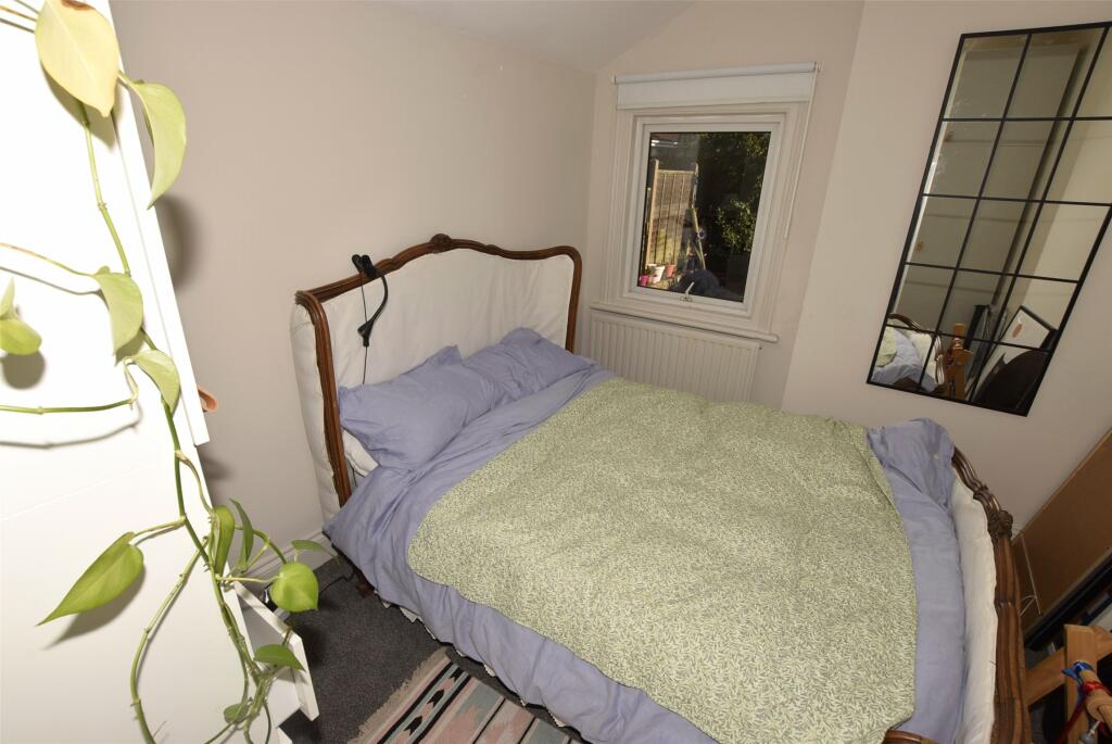 2 bed Terraced