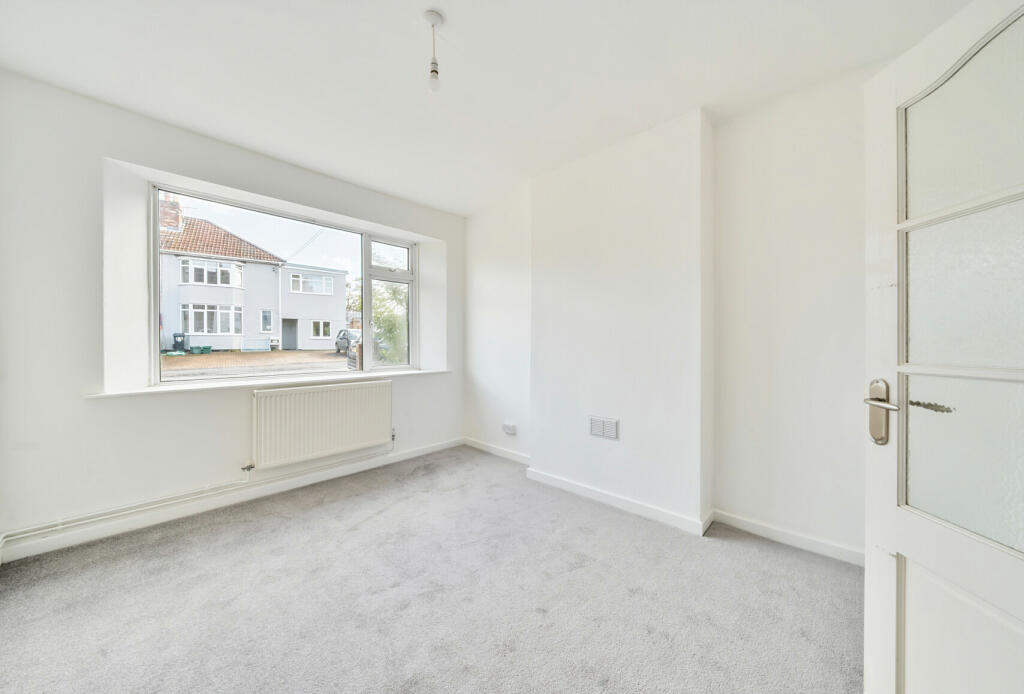 3 bed Semi-Detached