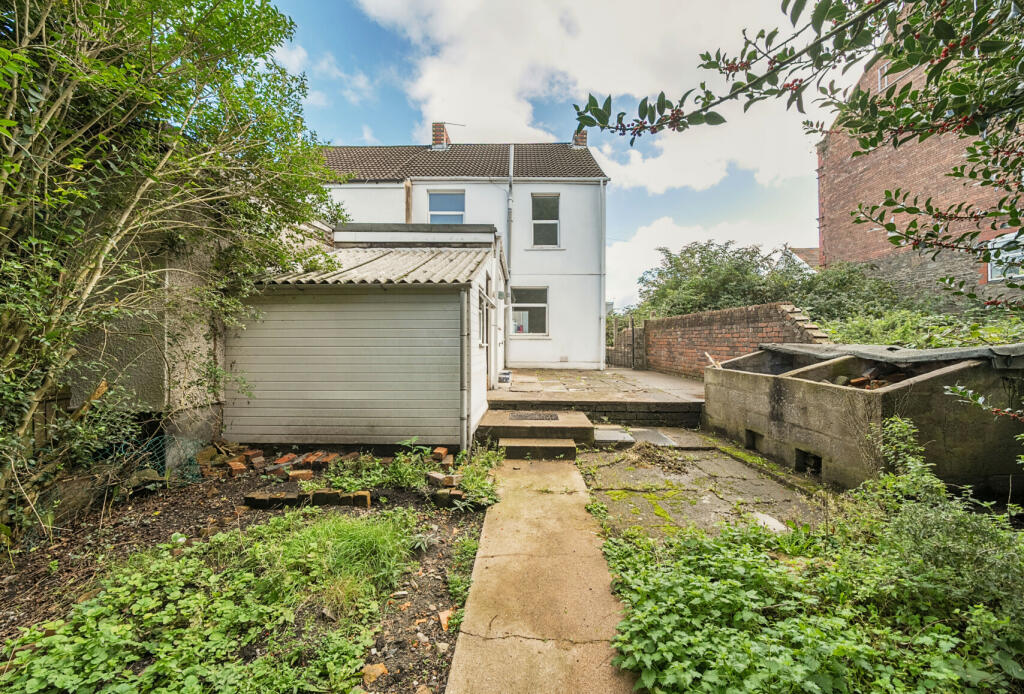 3 bed Semi-Detached