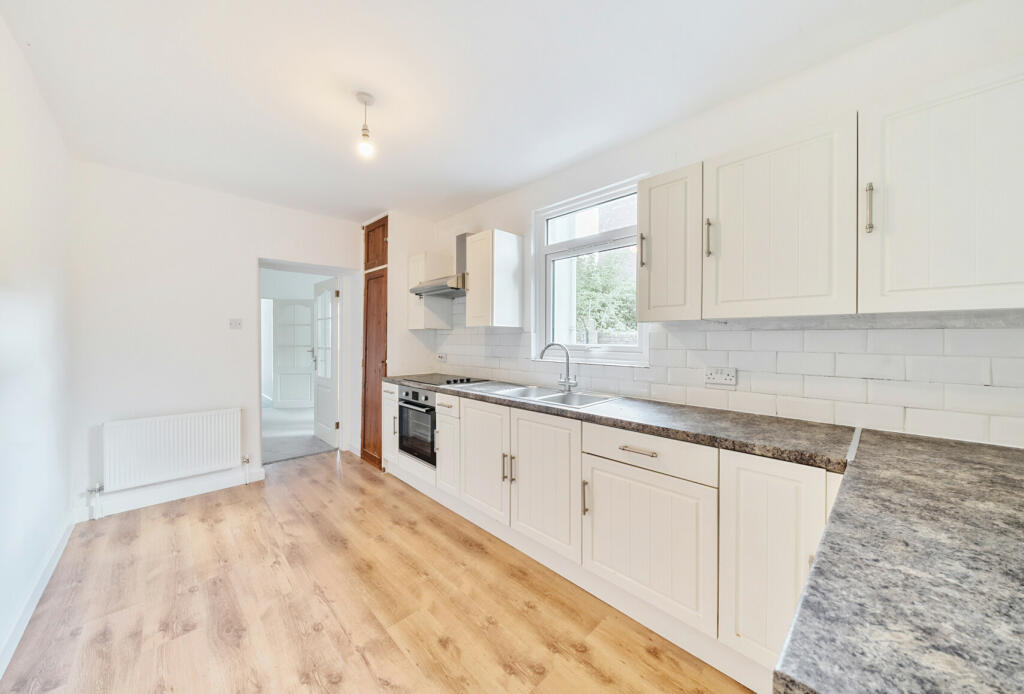 3 bed Semi-Detached