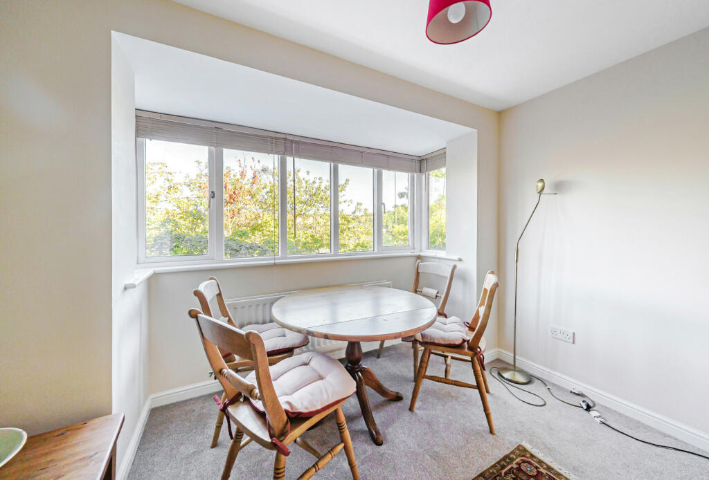 2 bed Apartment