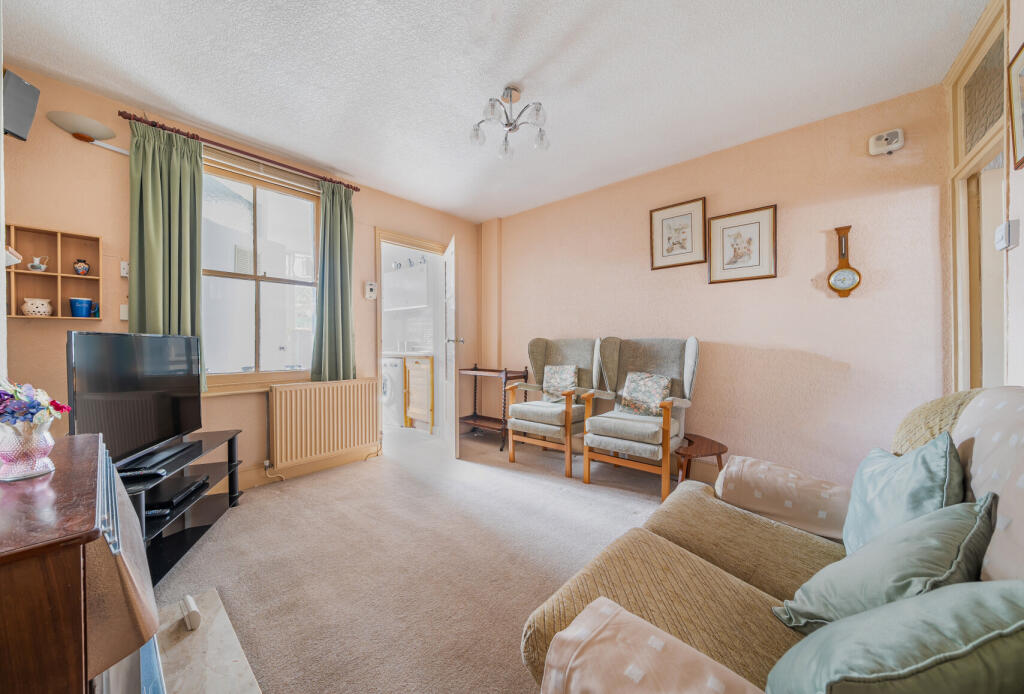 2 bed Terraced